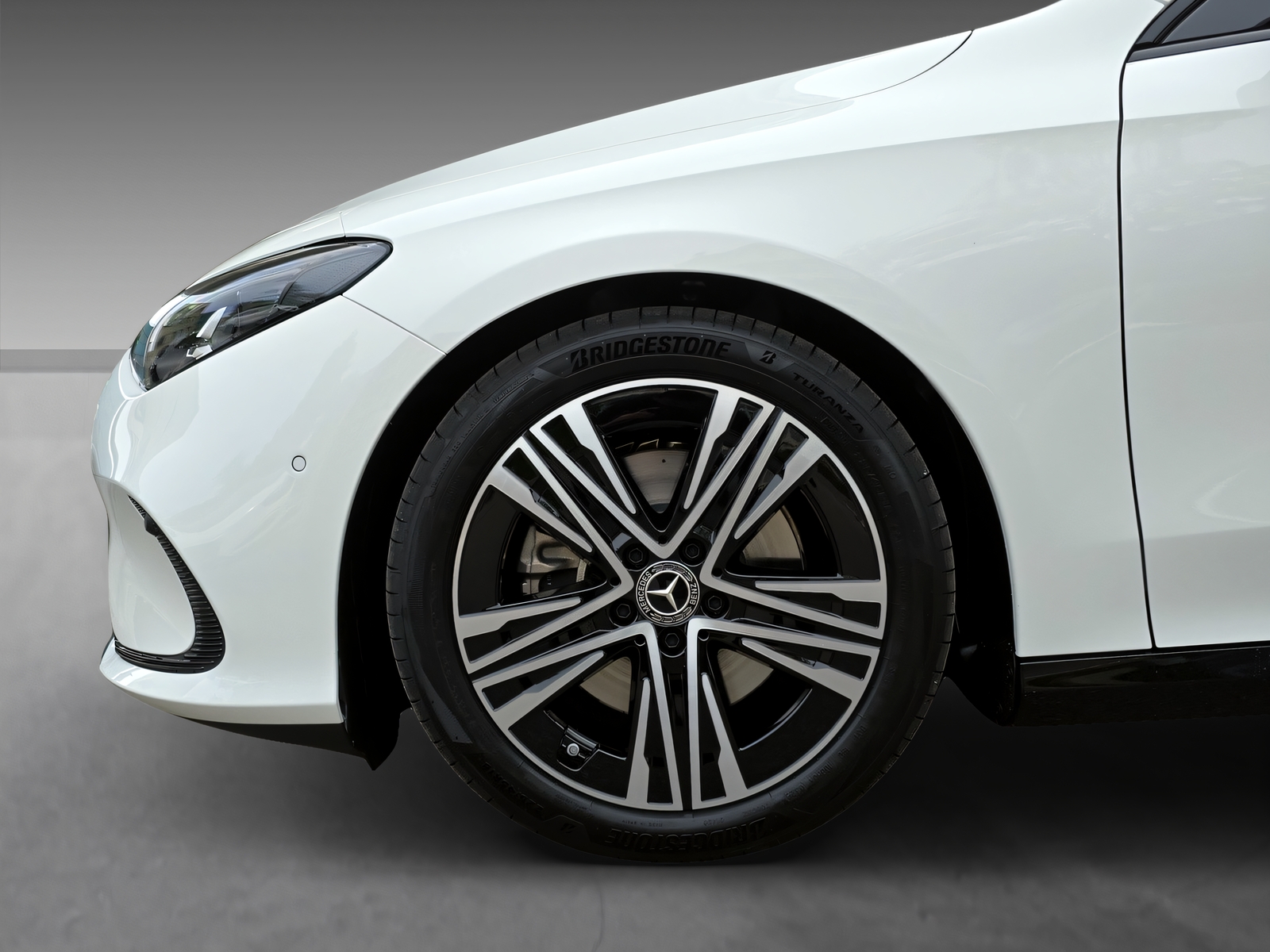 MERCEDES-BENZ CLA 220 4Matic-image-6