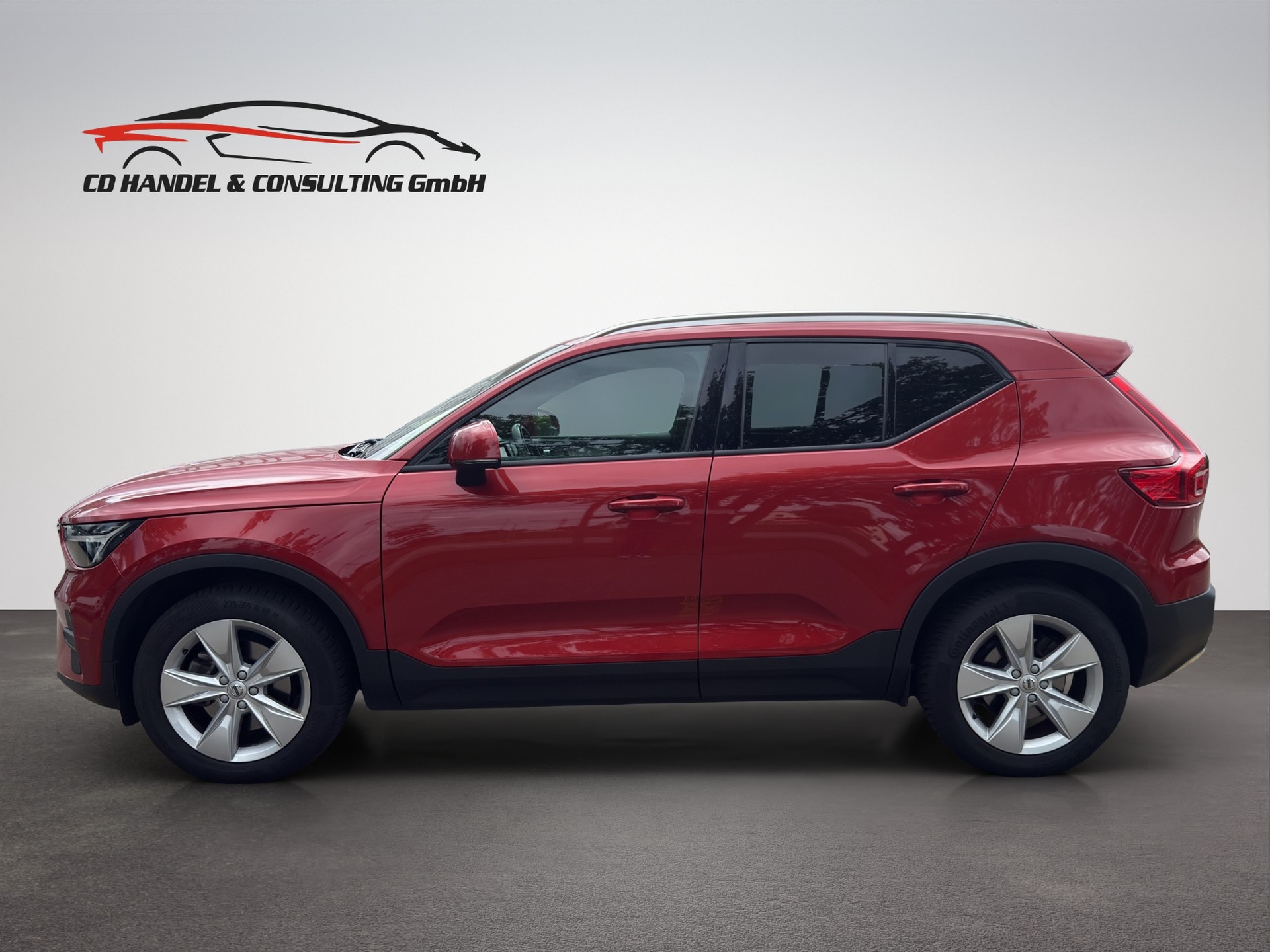VOLVO XC40 B3 Benzin Mild Hybrid Core DCT-image-3