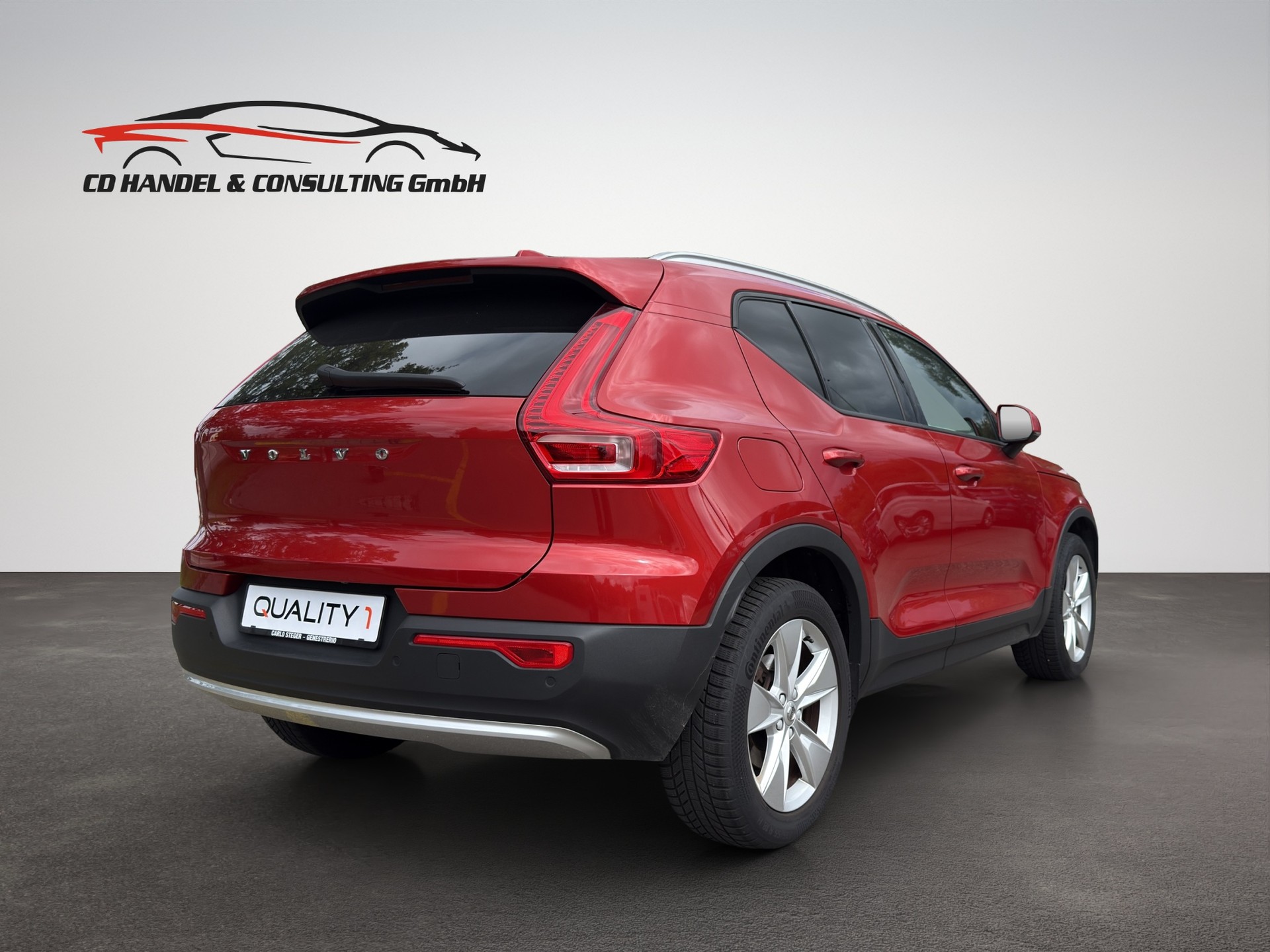 VOLVO XC40 B3 Benzin Mild Hybrid Core DCT-image-6