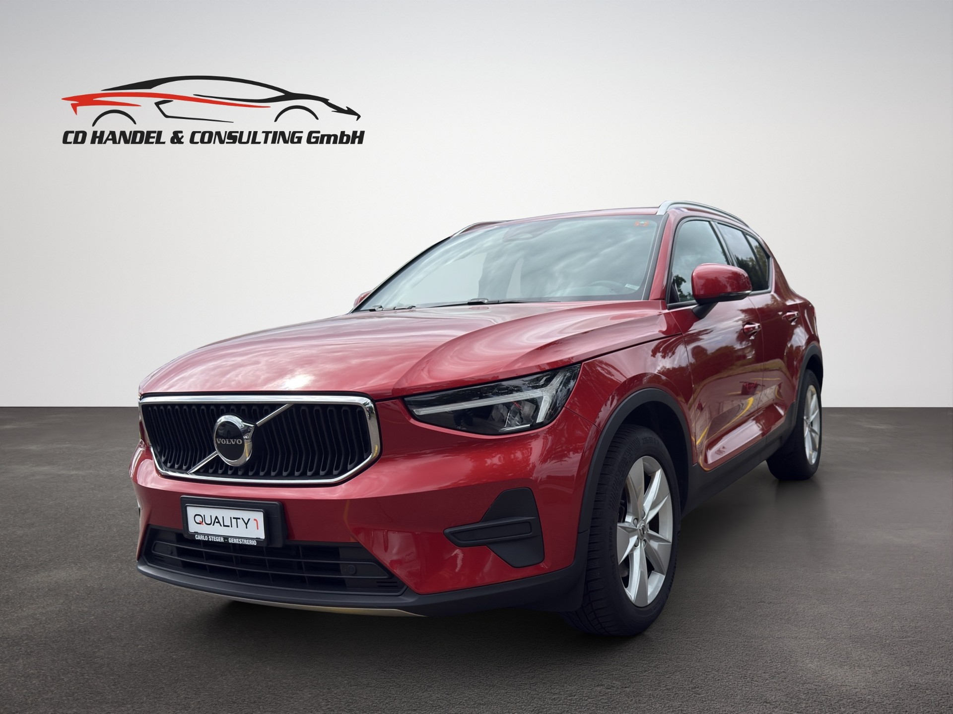 VOLVO XC40 B3 Benzin Mild Hybrid Core DCT-image-2