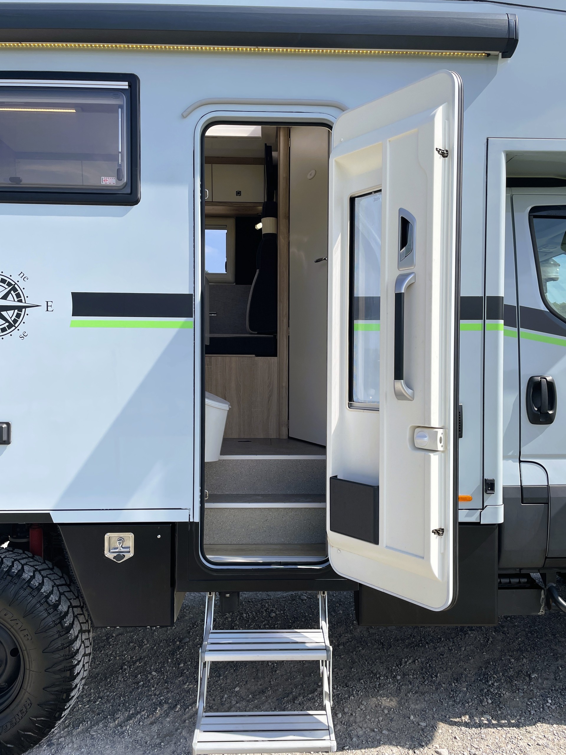 IVECO M-S Reisemobile 420G-image-8