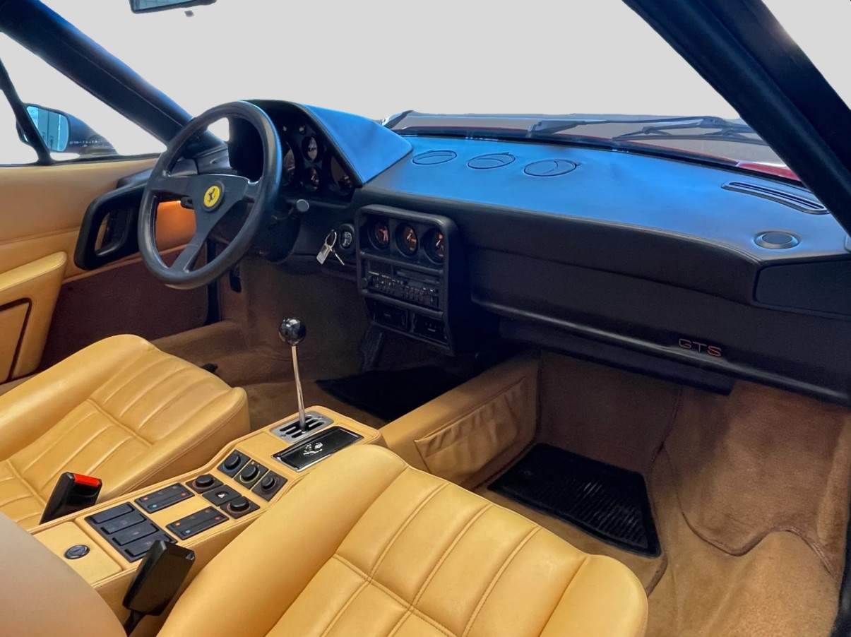 FERRARI 328 GTS-image-14