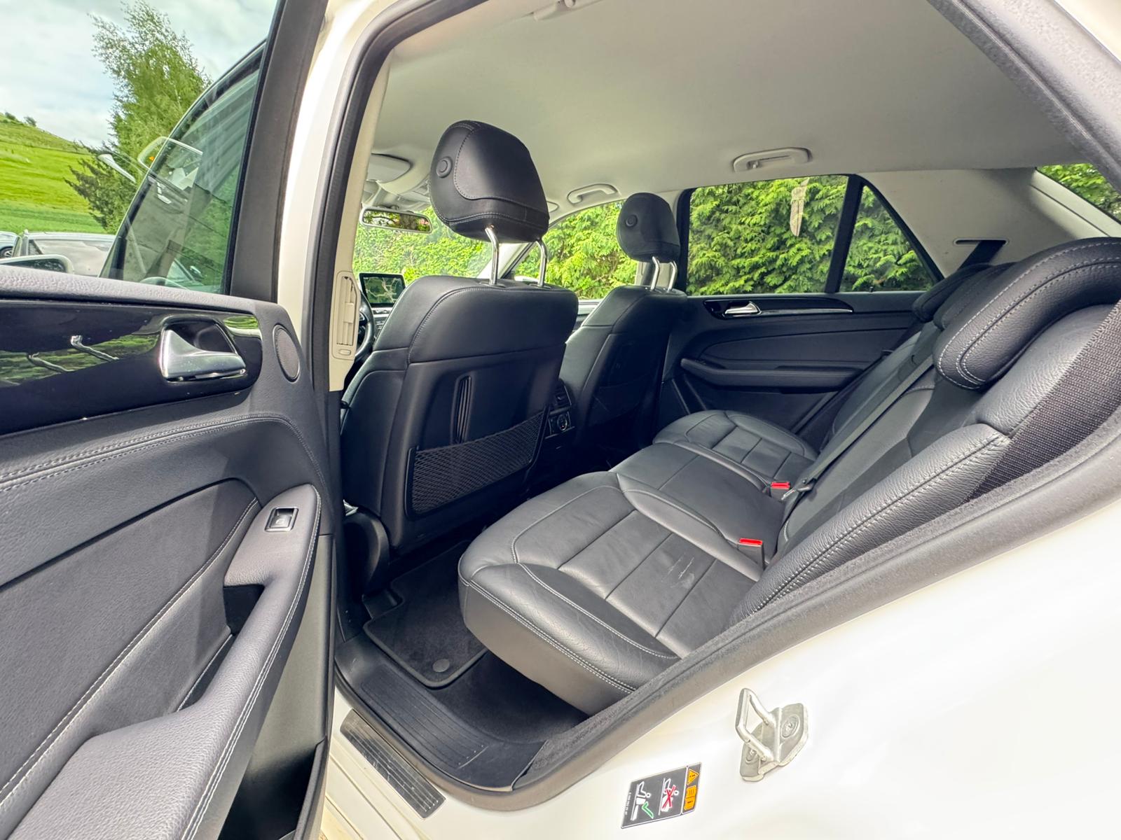 MERCEDES-BENZ GLE 250 d Executive 4Matic 9G-Tronic-image-12