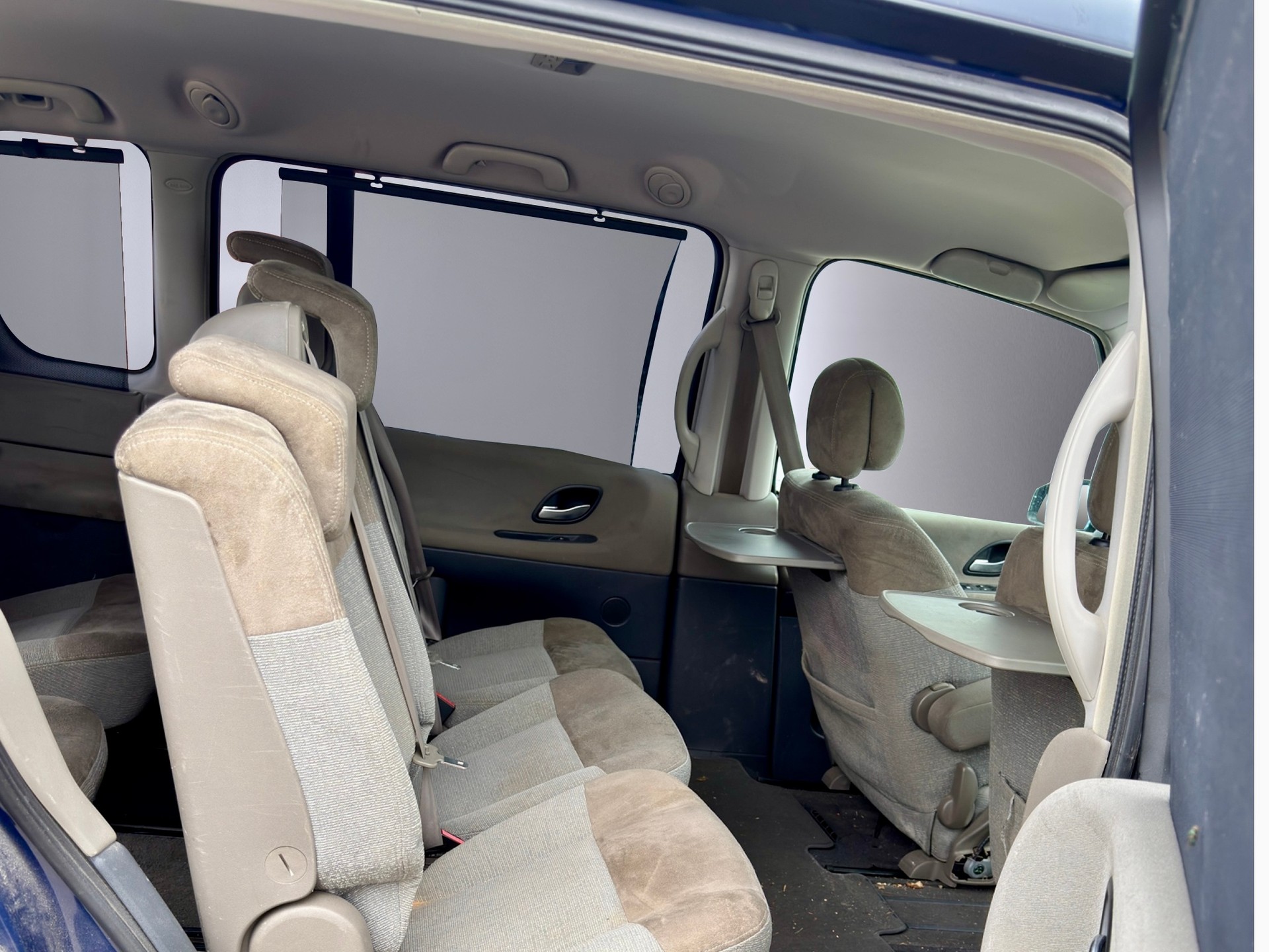 RENAULT Grand Espace 2.2 dCi Privilège 7 Plätze-image-11
