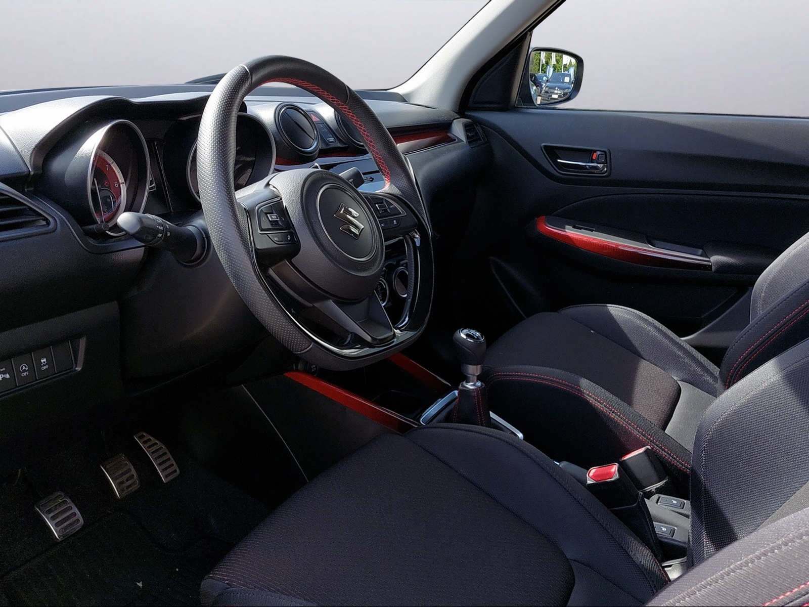 SUZUKI Swift 1.4 T Sport Compact Top Hybrid-image-4