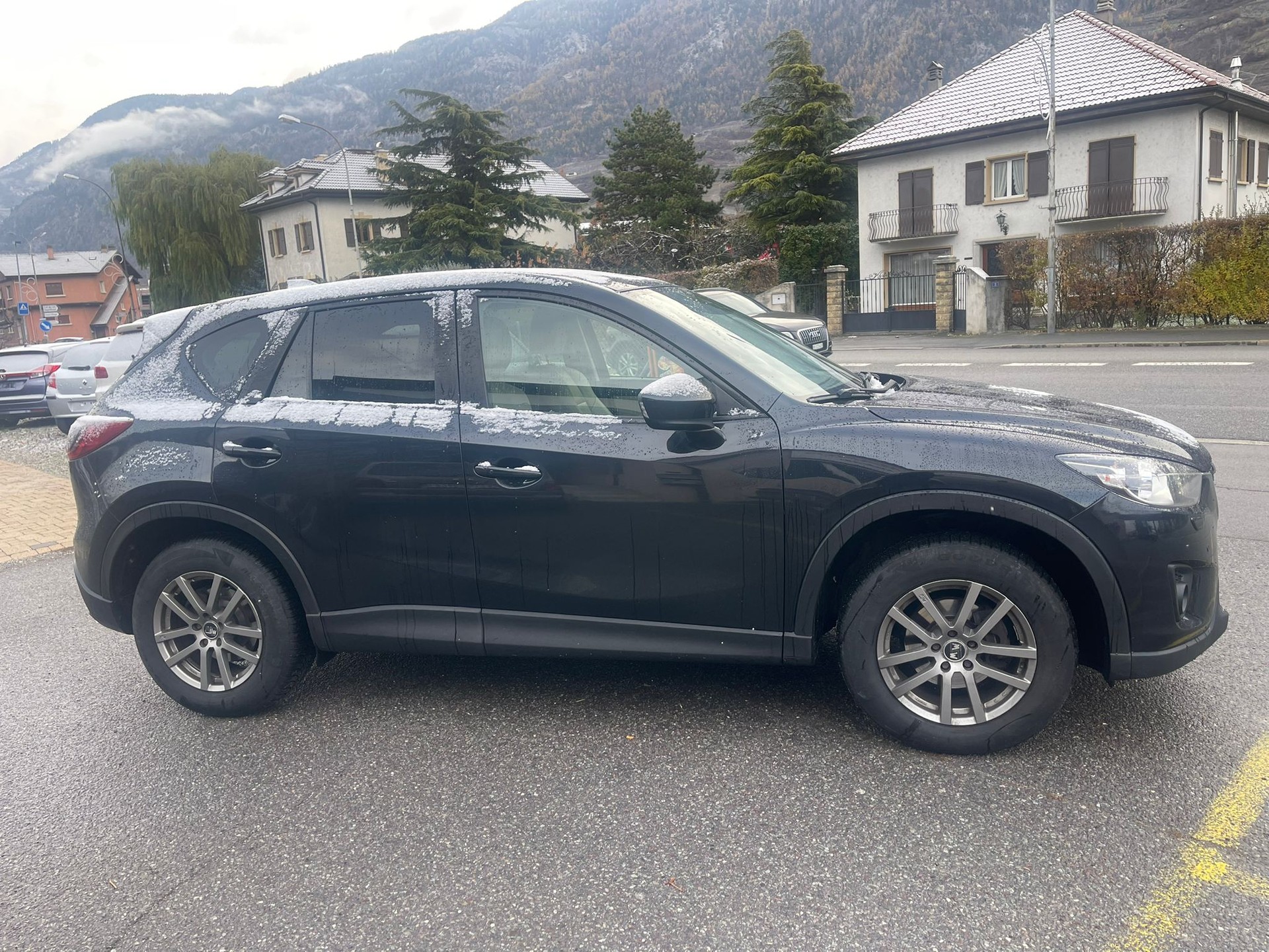 MAZDA CX-5 2.2 D HP Revolution AWD Automatic-image-2