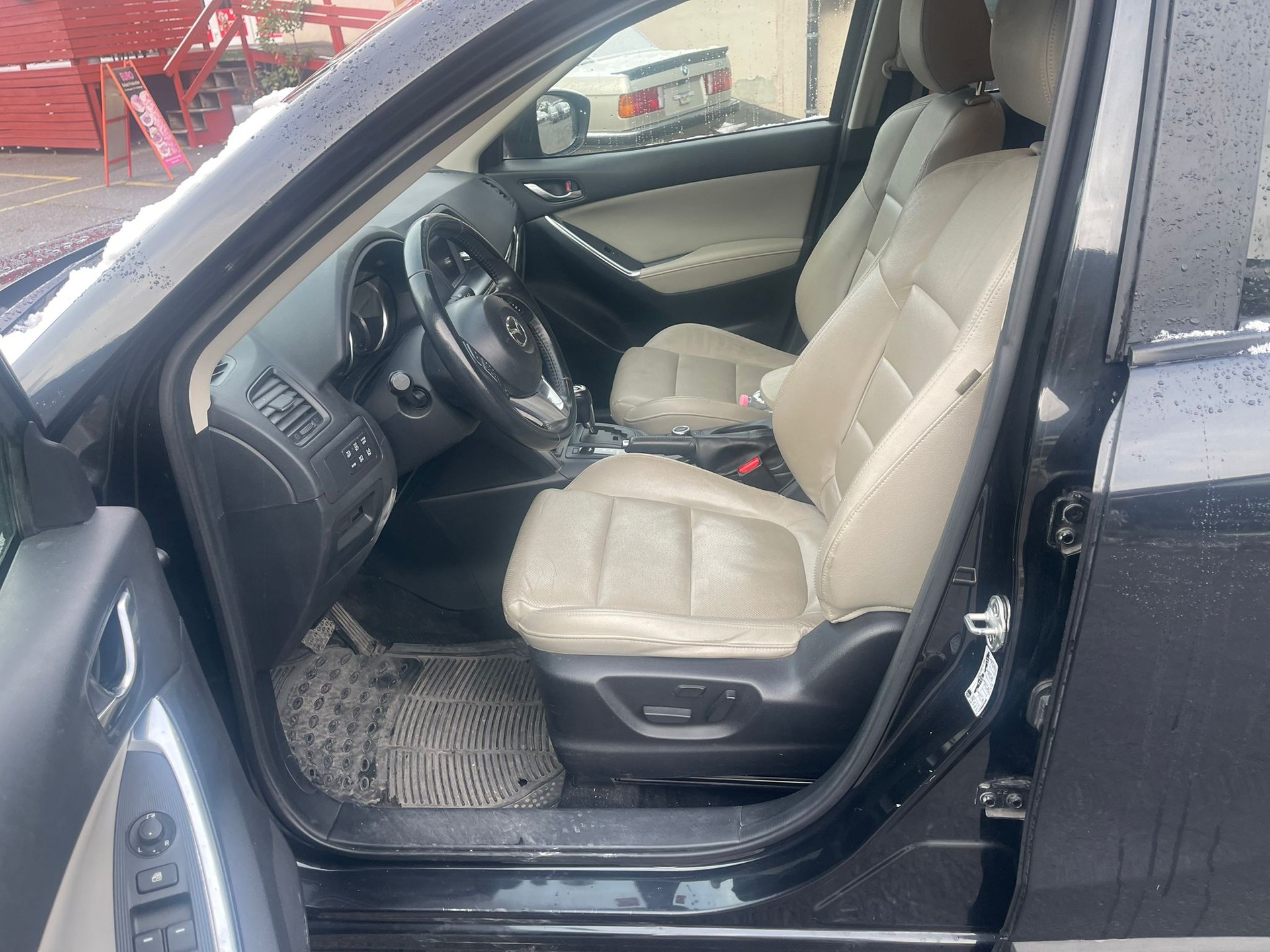 MAZDA CX-5 2.2 D HP Revolution AWD Automatic-image-8