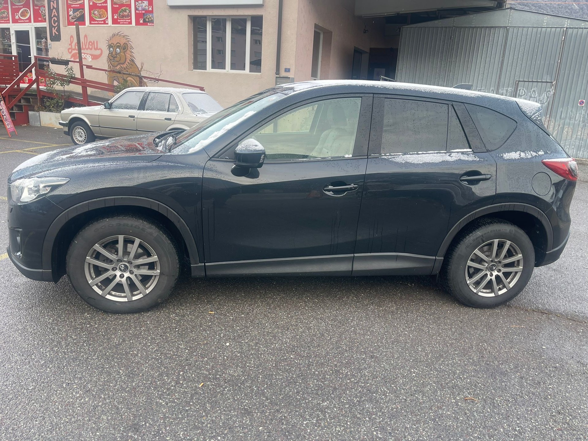 MAZDA CX-5 2.2 D HP Revolution AWD Automatic-image-1