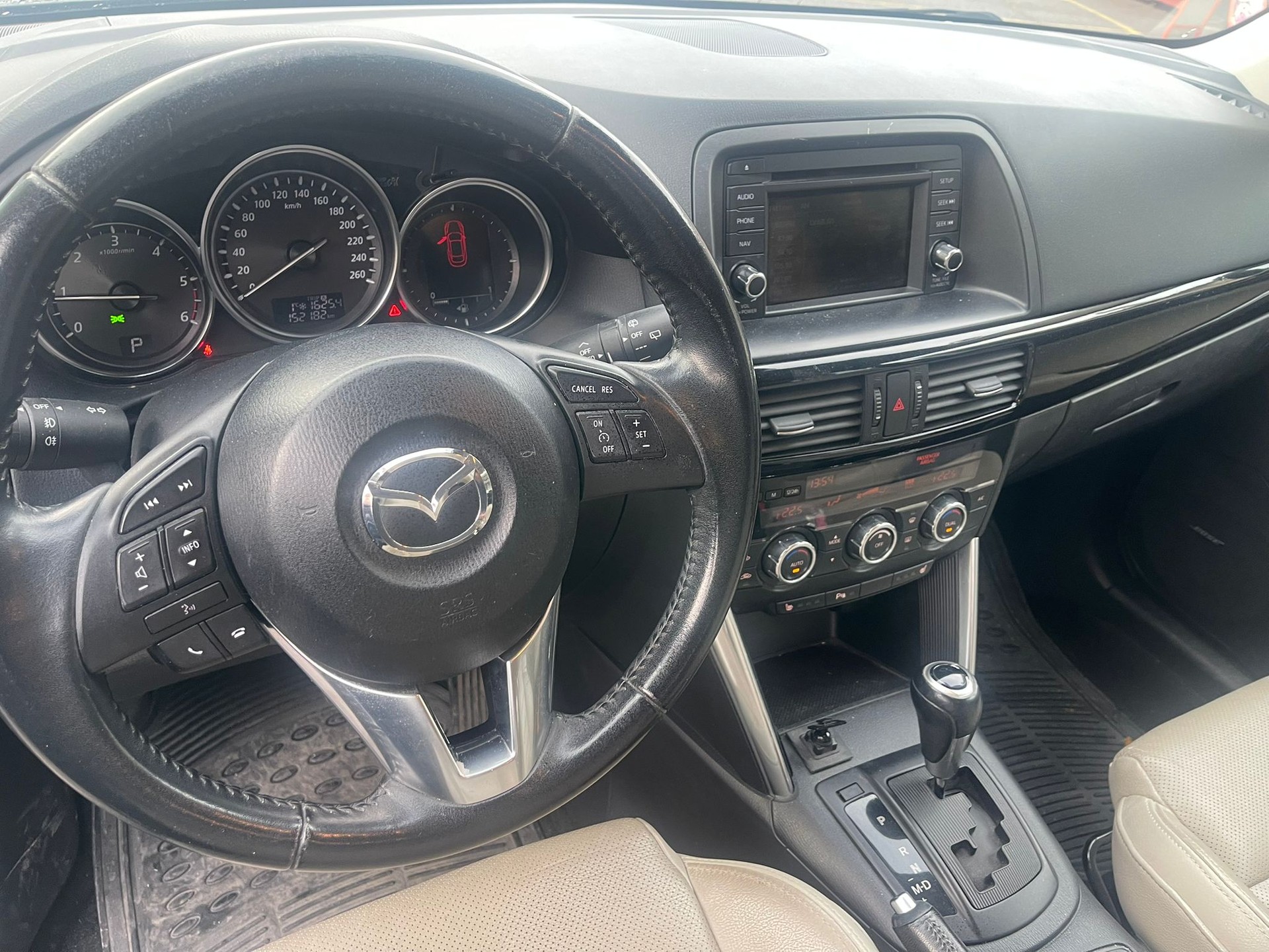 MAZDA CX-5 2.2 D HP Revolution AWD Automatic-image-9