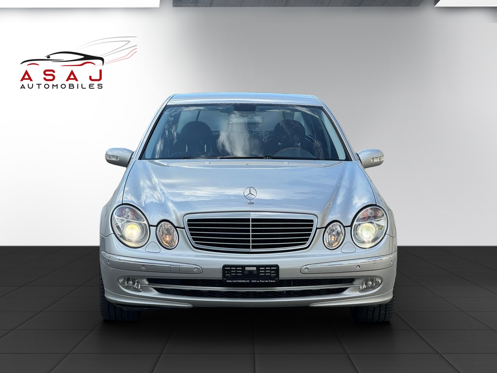 MERCEDES-BENZ E 500 Avantgarde 4Matic Automatic-image-1