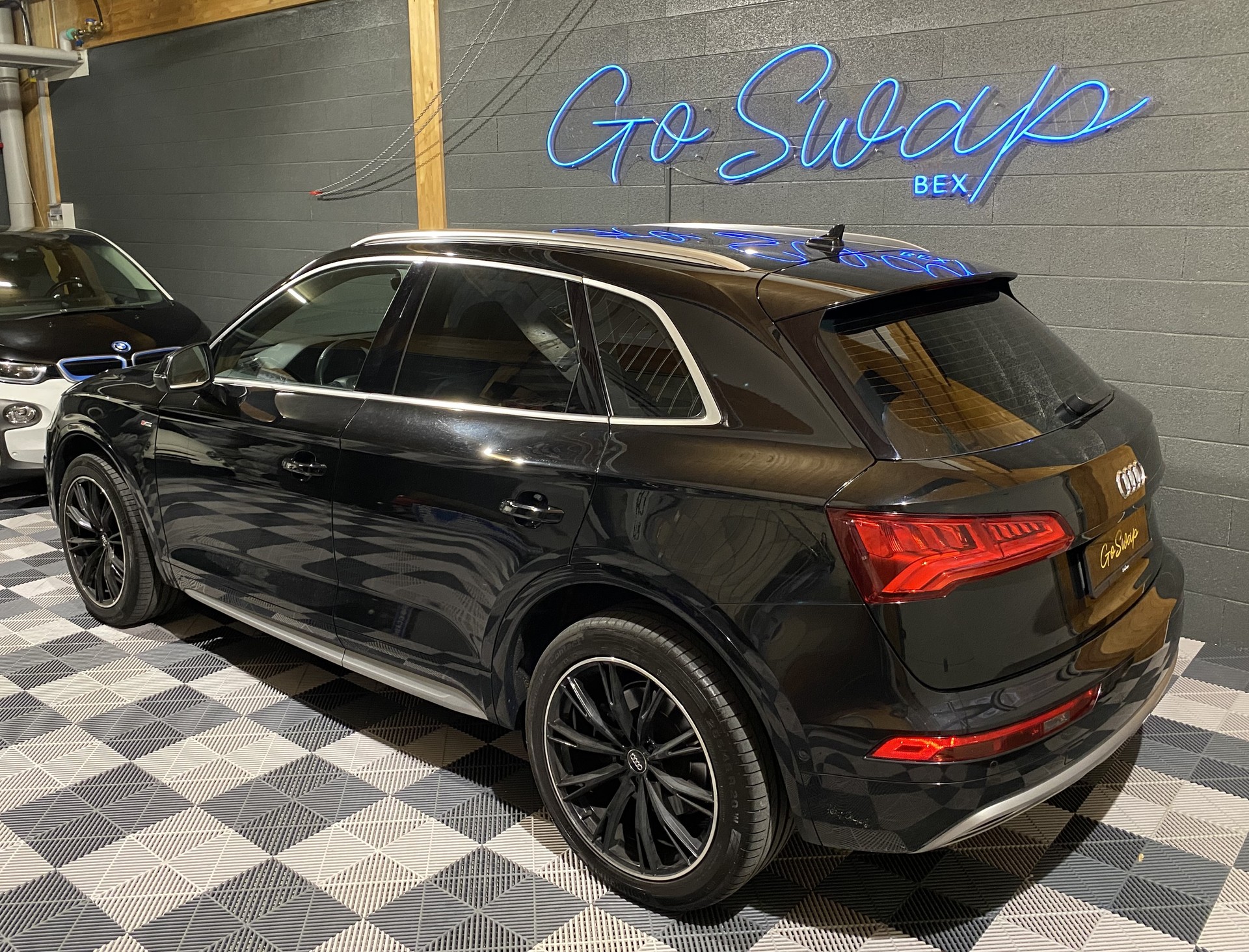 AUDI Q5 3.0 TDI sport quattro tiptronic-image-7
