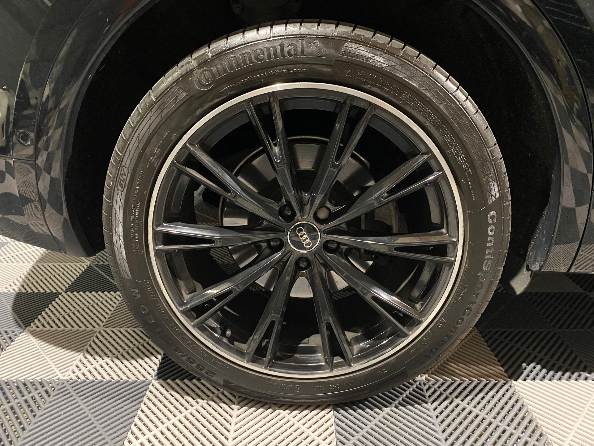 AUDI Q5 3.0 TDI sport quattro tiptronic-image-11