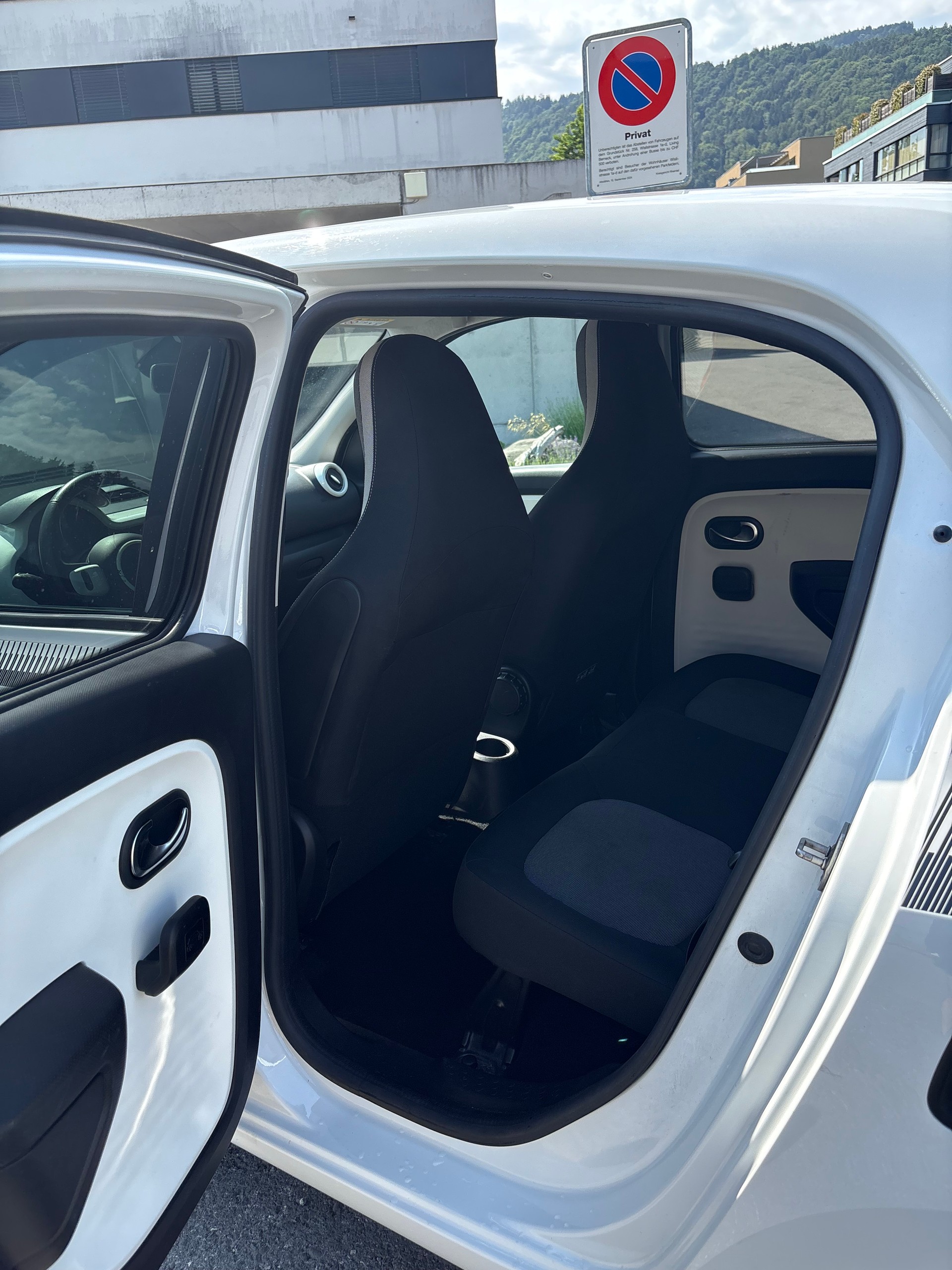 RENAULT TCe 95 Zen EDC-image-7