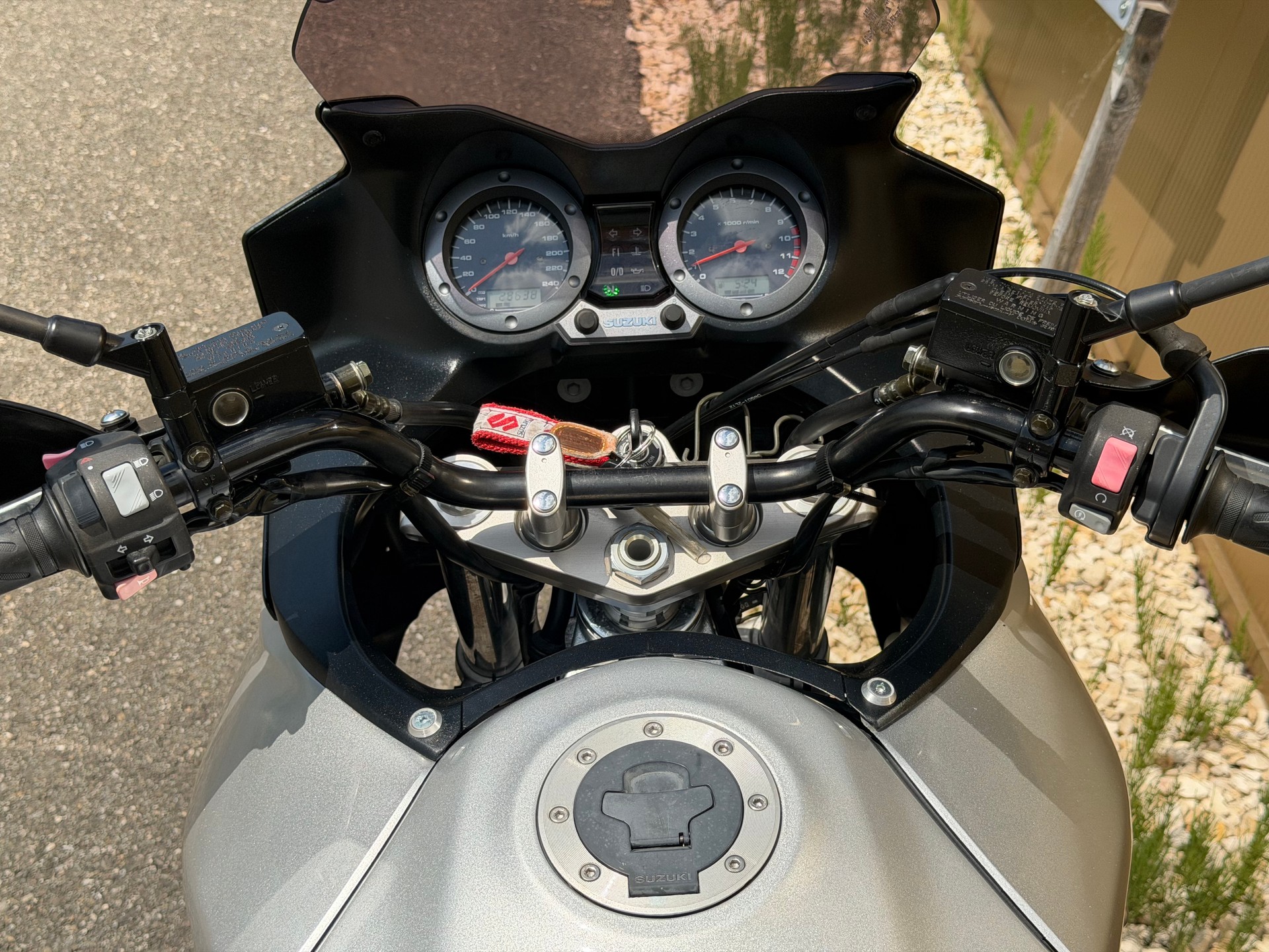 SUZUKI DL 1000 V-Strom K3-image-15