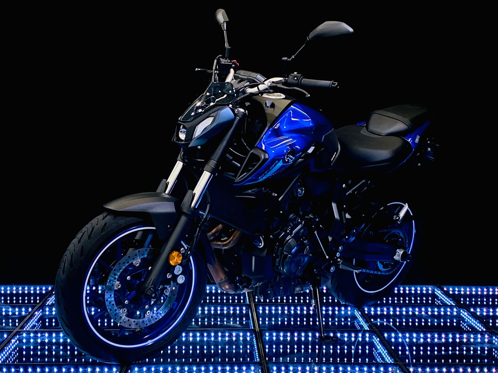 YAMAHA MT-07 (35KW)-image-1