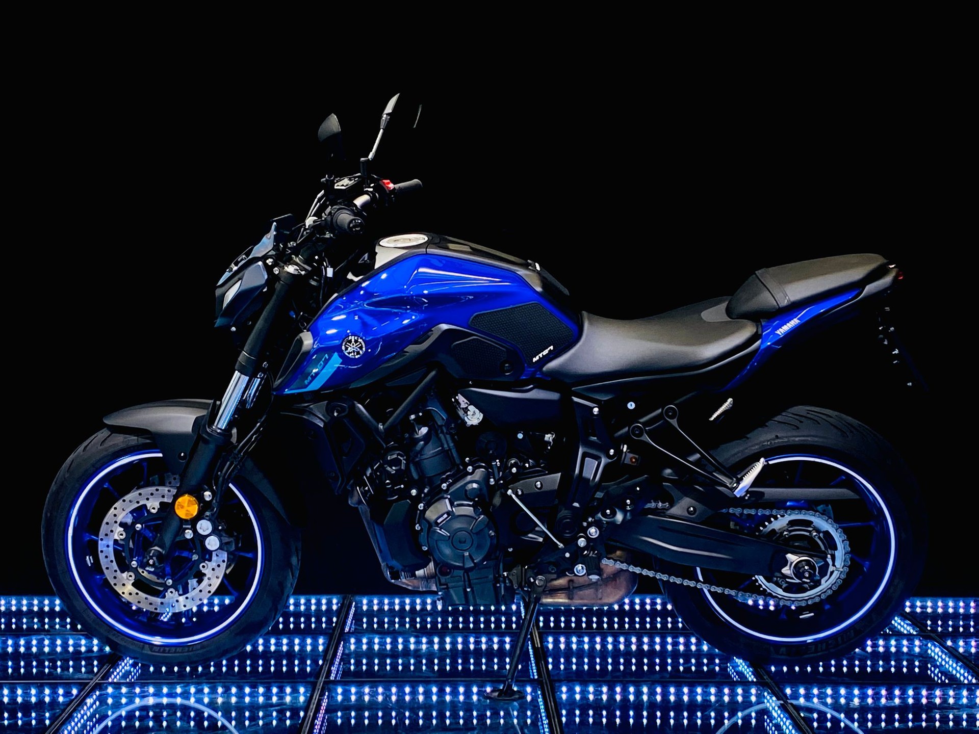 YAMAHA MT-07 (35KW)-image-3