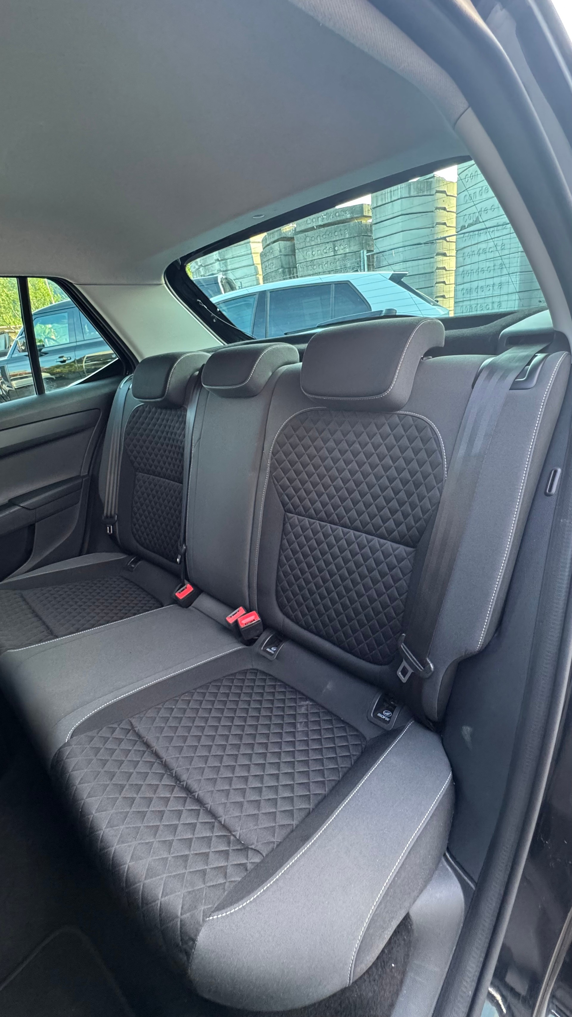 SKODA Fabia 1.2 TSI Style DSG-image-15