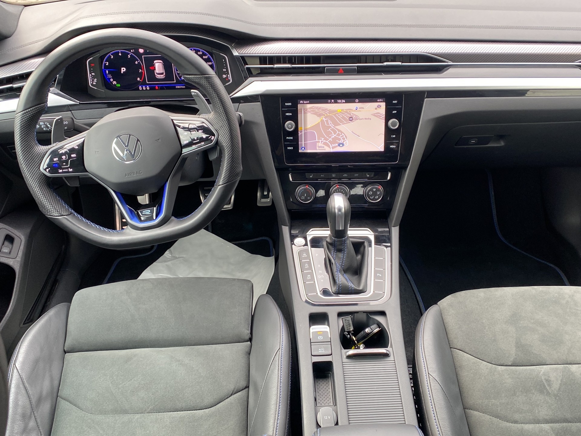 VW Arteon SB 2.0 TSI R 4Motion DSG-image-5