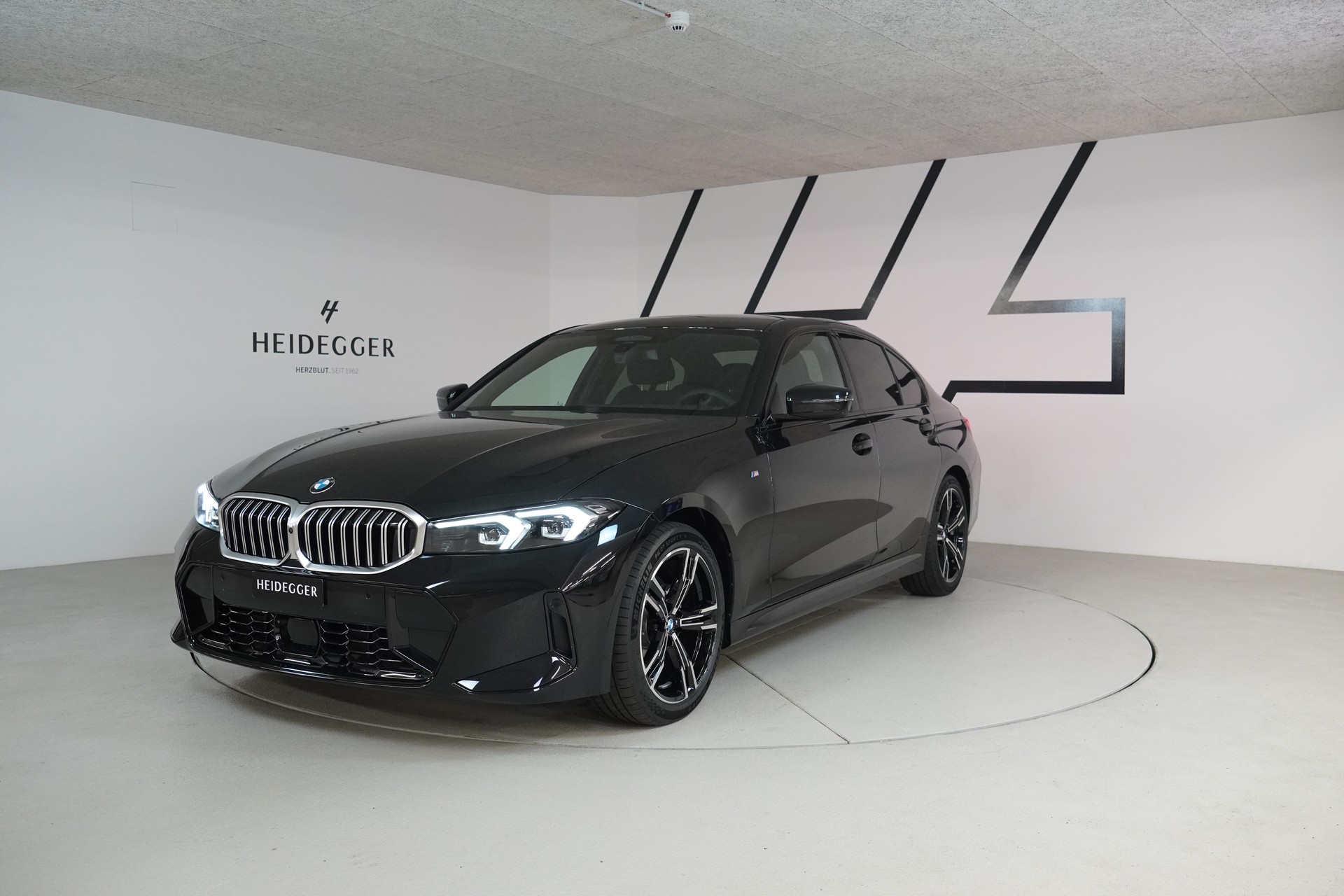 BMW 320d xDrive 48V Steptronic M Sport