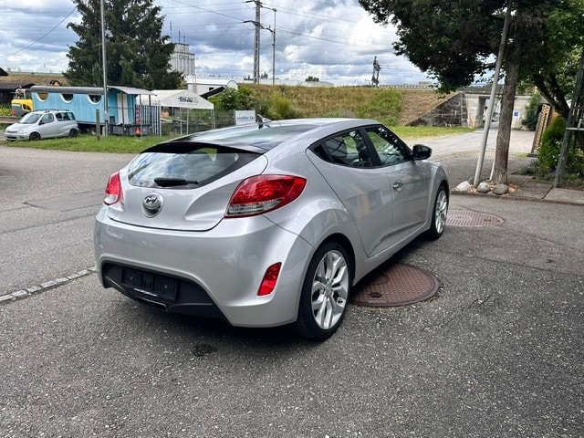 HYUNDAI Veloster 1.6 GDI-image-4