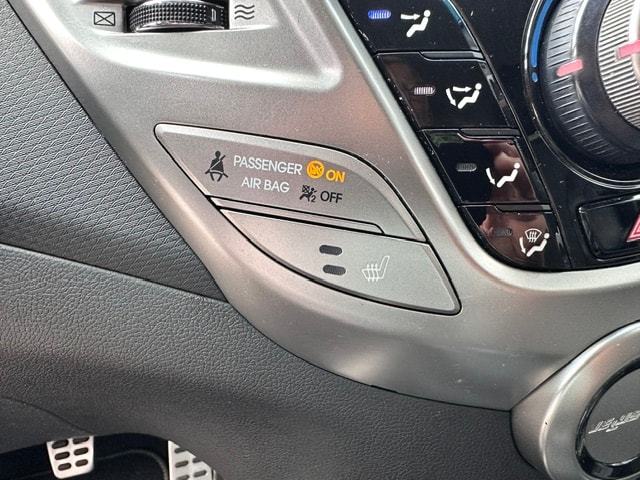 HYUNDAI Veloster 1.6 GDI-image-19