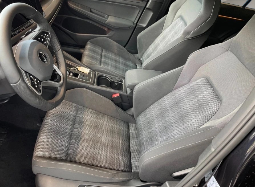 VW Golf 2.0 TDI GTD DSG-image-8