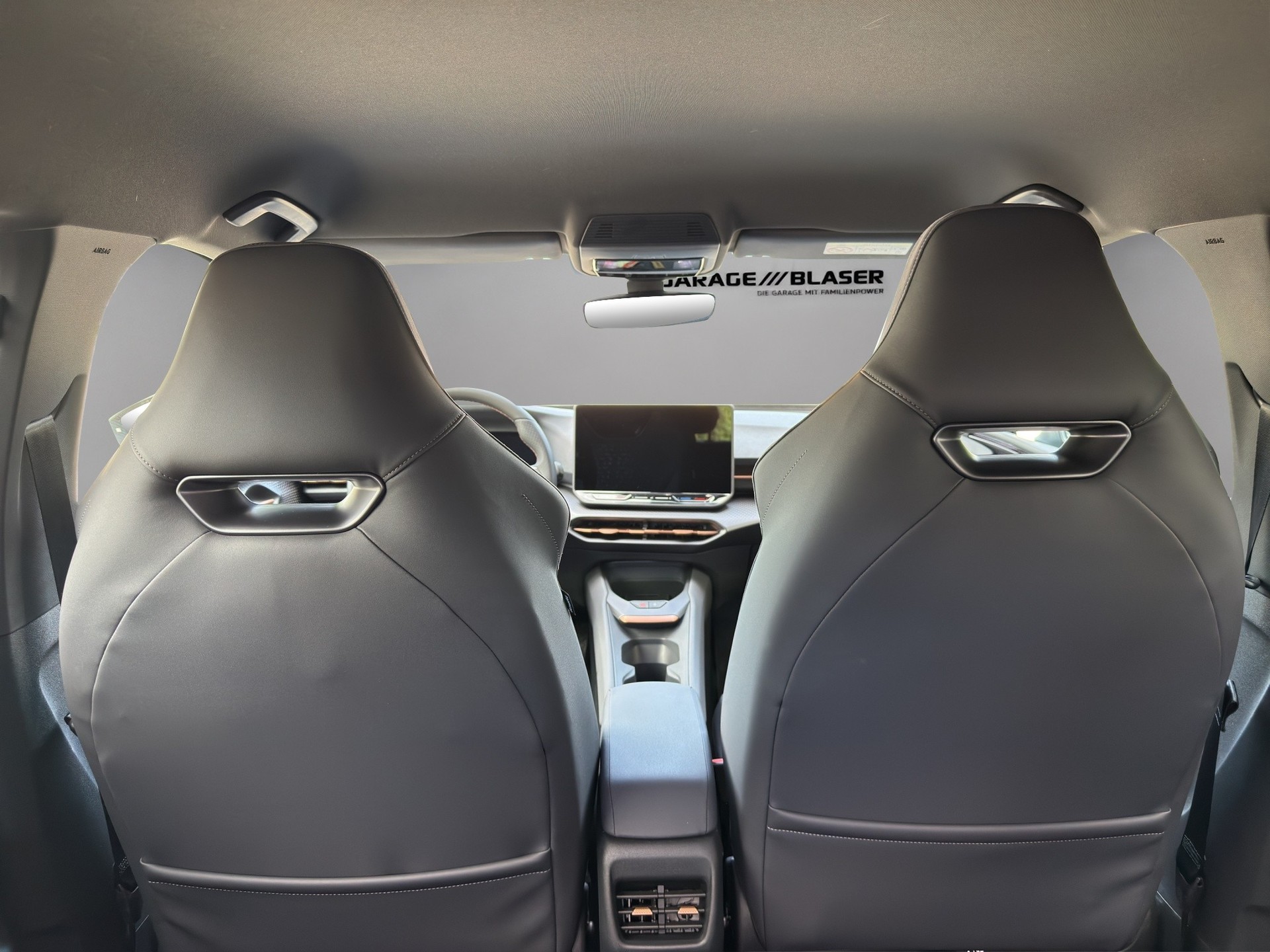 CUPRA Raval 52 kWh Dynamic+ Launch Edition-image-7