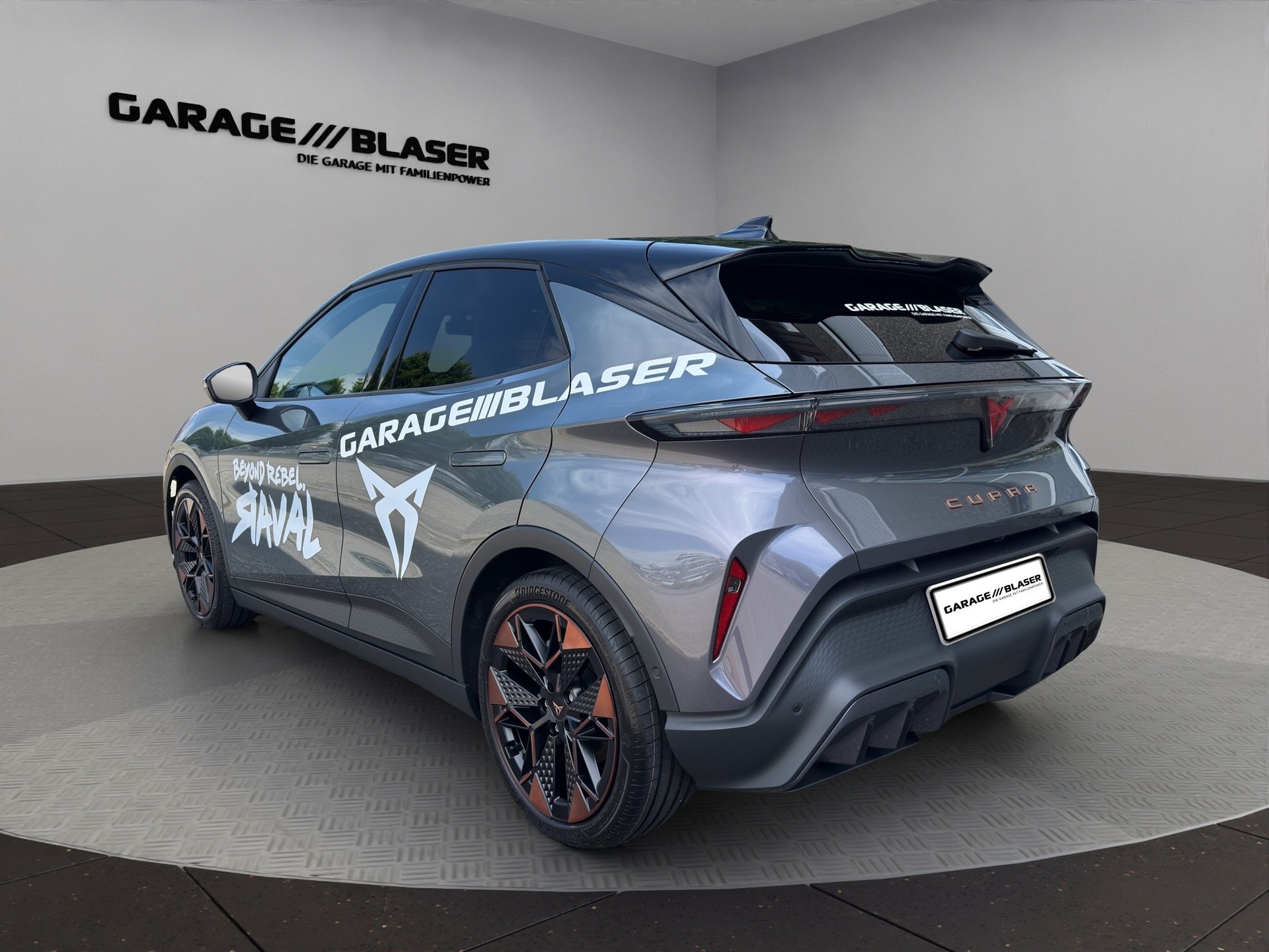 CUPRA Raval 52 kWh Dynamic+ Launch Edition-showroom-element-2