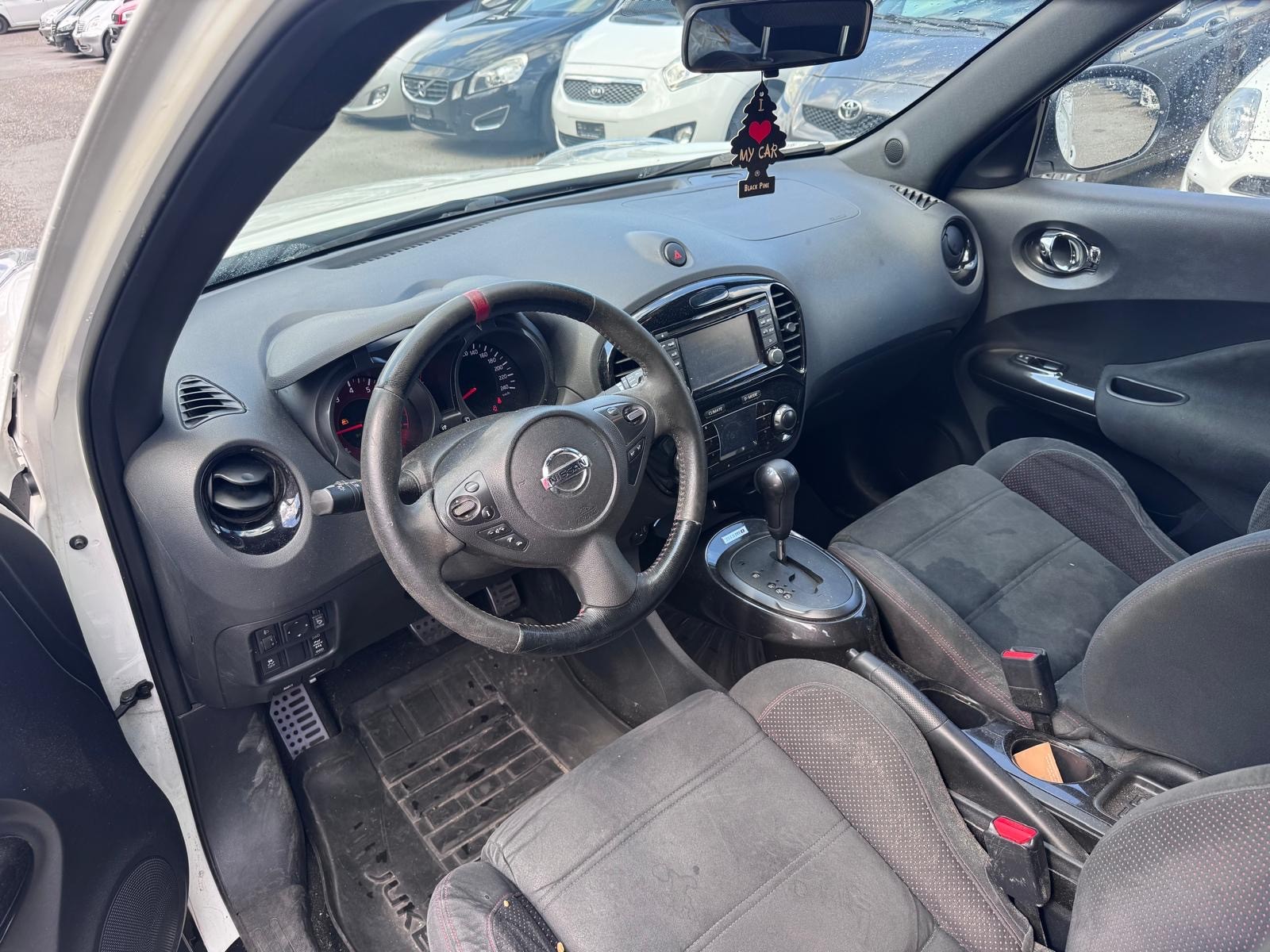 NISSAN Juke 1.6 DIG-T Nismo 4x4 Xtronic M-CVT-image-9