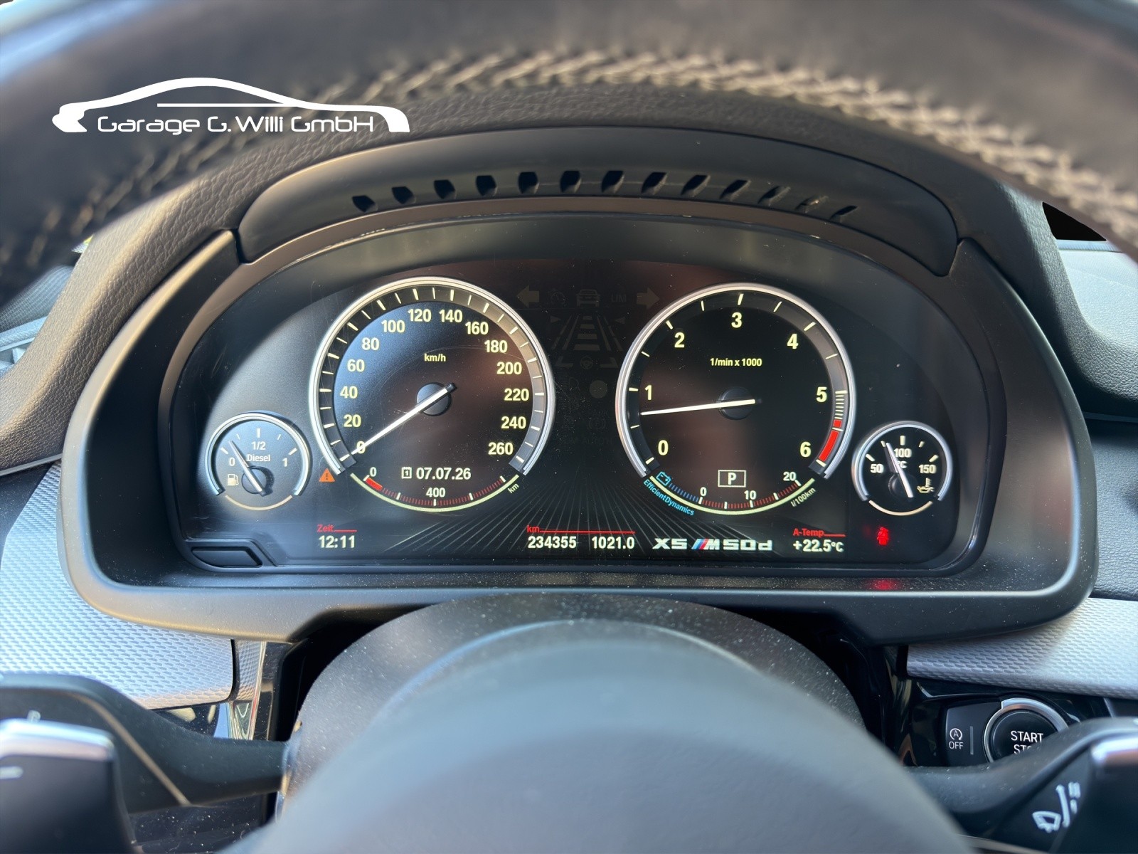 BMW X5 xDrive M50d Steptronic-image-10