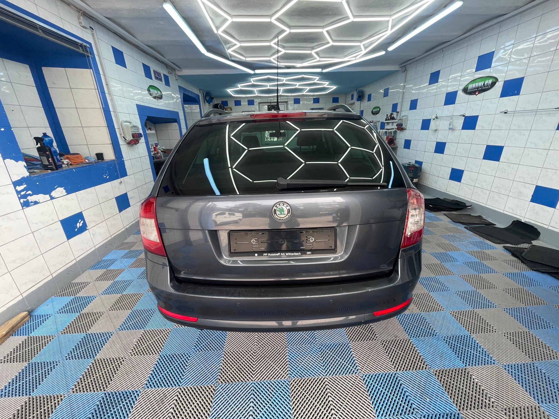 SKODA Octavia Combi 1.4 TSI Entry DSG-image-4