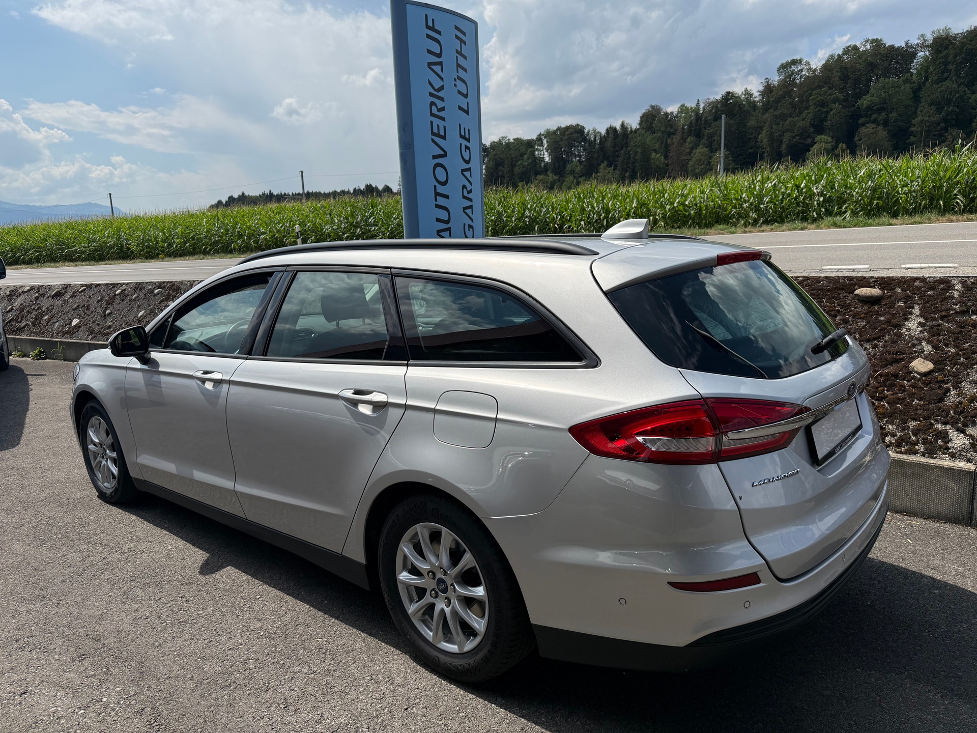 FORD Mondeo 2.0 TDCi Trend Automatik-showroom-element-1