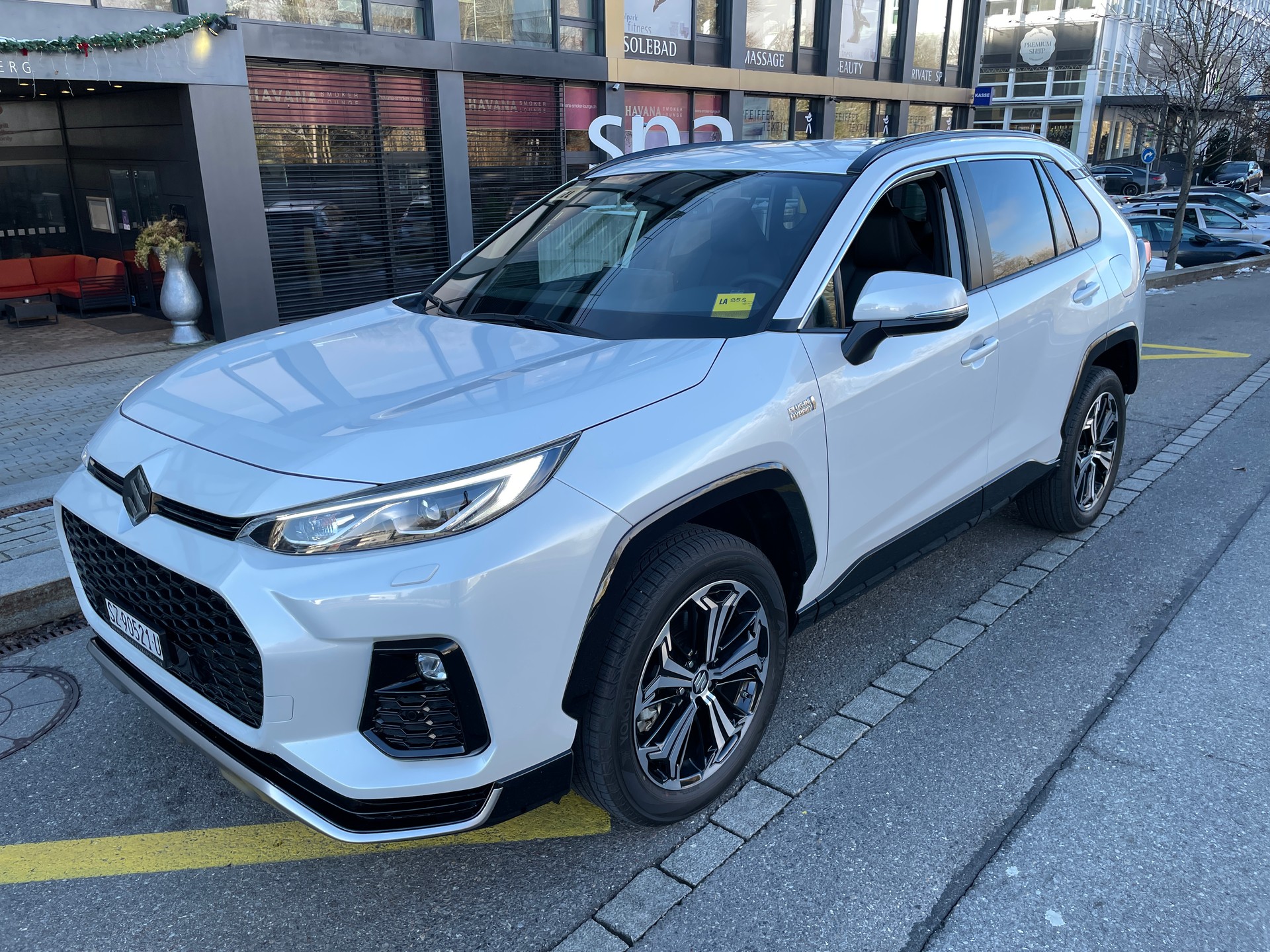 SUZUKI Across 2.5 Plug-in-Hybrid Compact Top E-CVT