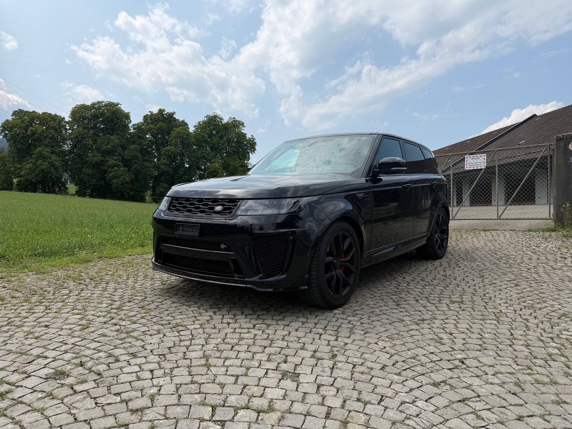 LAND ROVER SVR