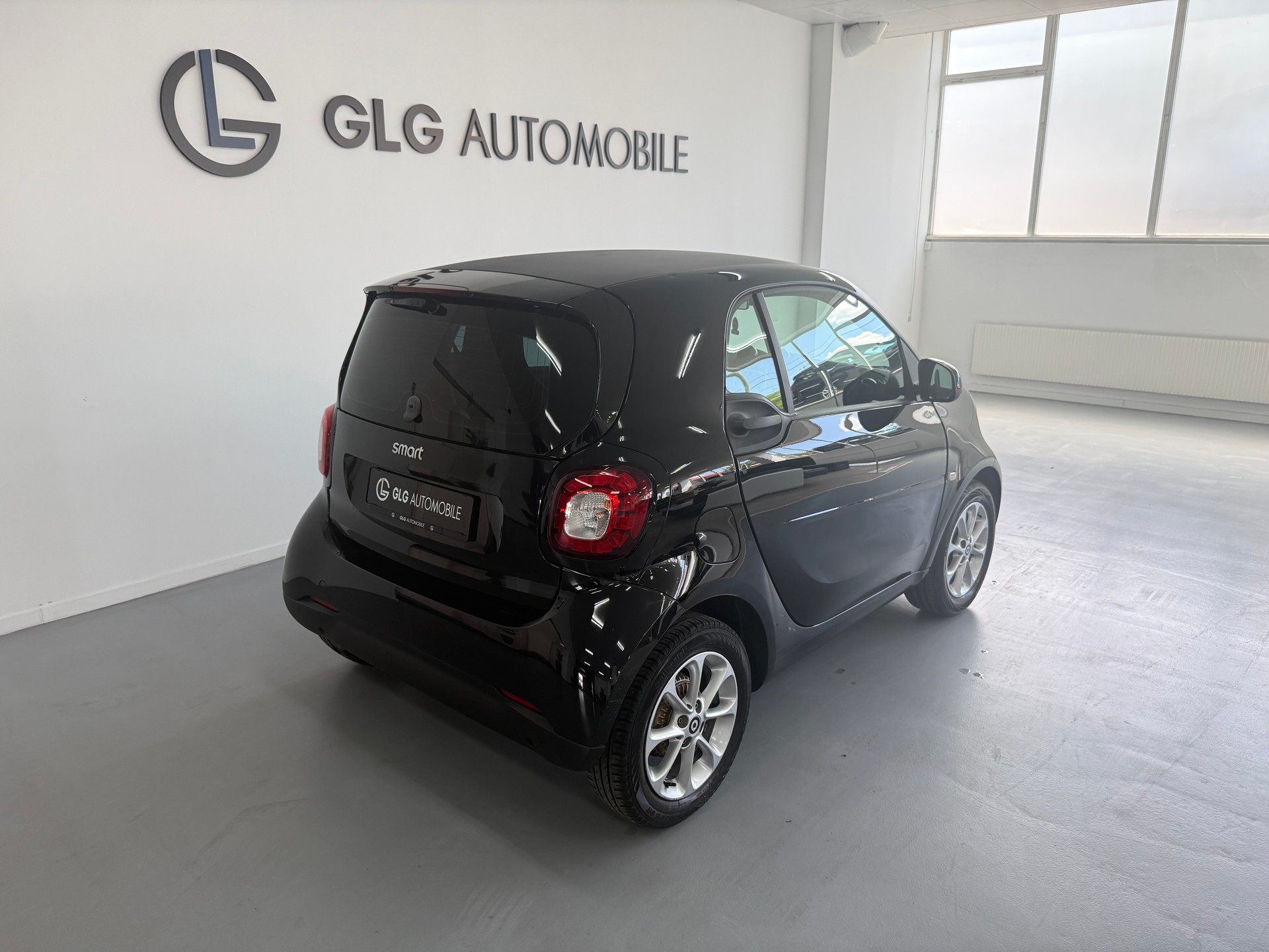 SMART fortwo prime twinmatic-showroom-element-3