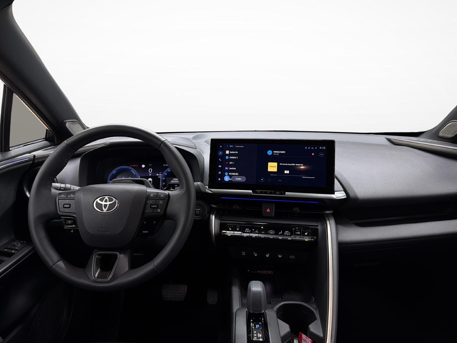 TOYOTA C-HR 2.0 PHEV Style-image-8