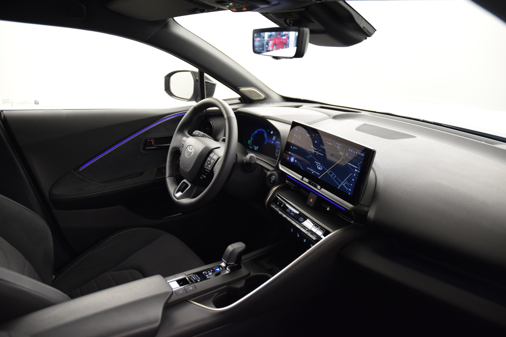 TOYOTA C-HR 2.0 PHEV Style-image-23