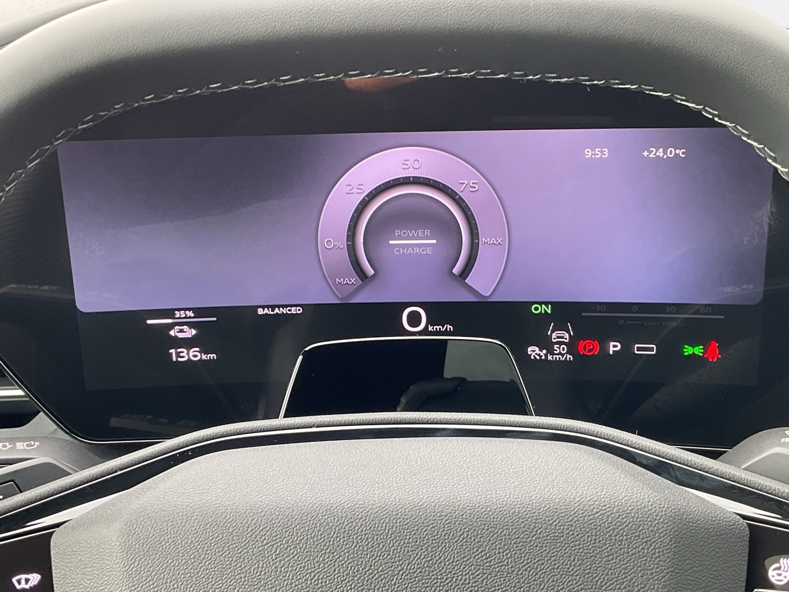 AUDI Q6 e-tron quattro-image-7