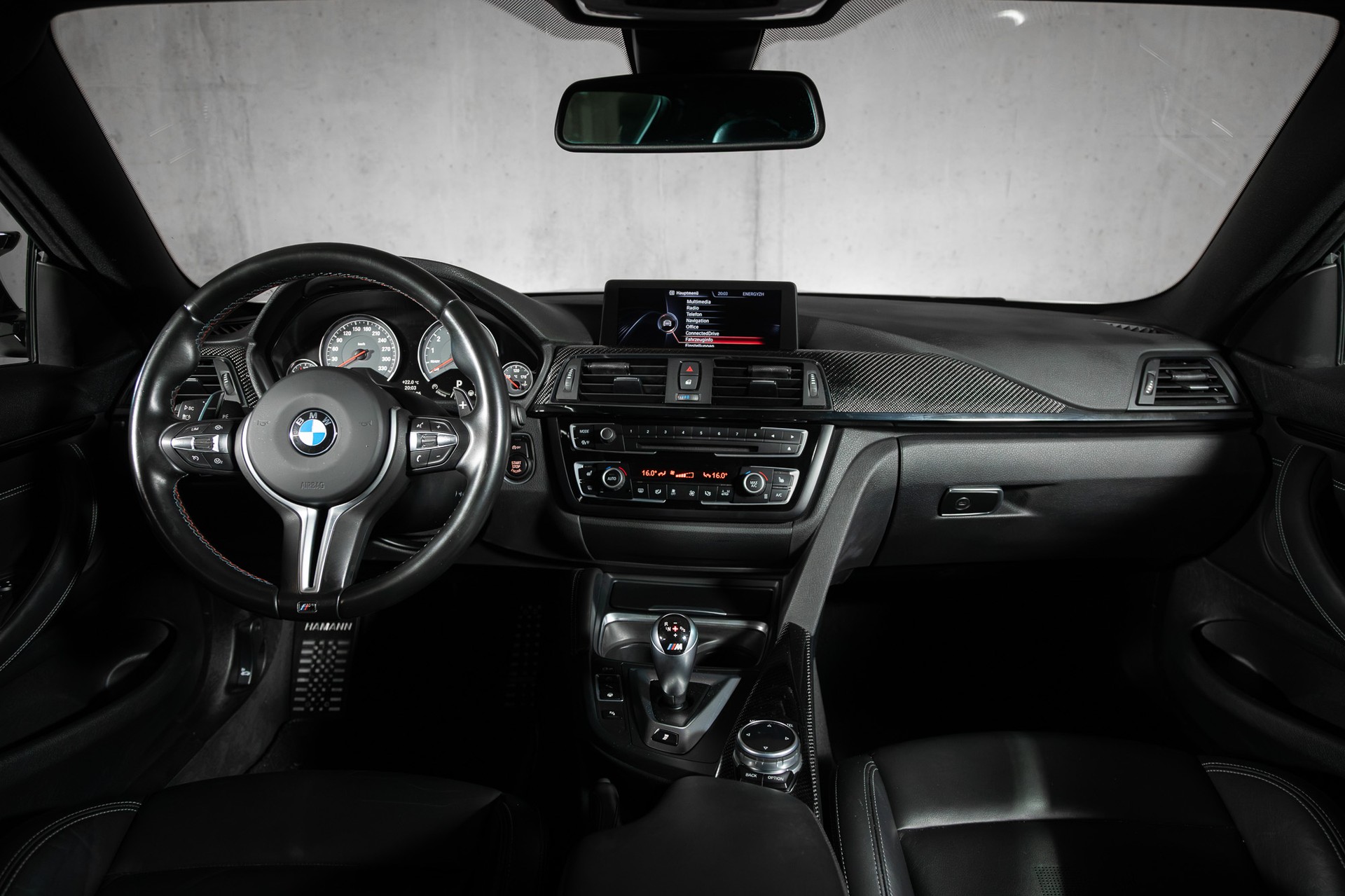 BMW M4 Coupé DKG-image-24