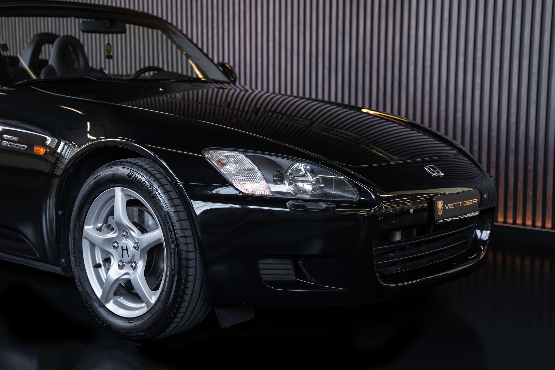 HONDA S2000-image-12