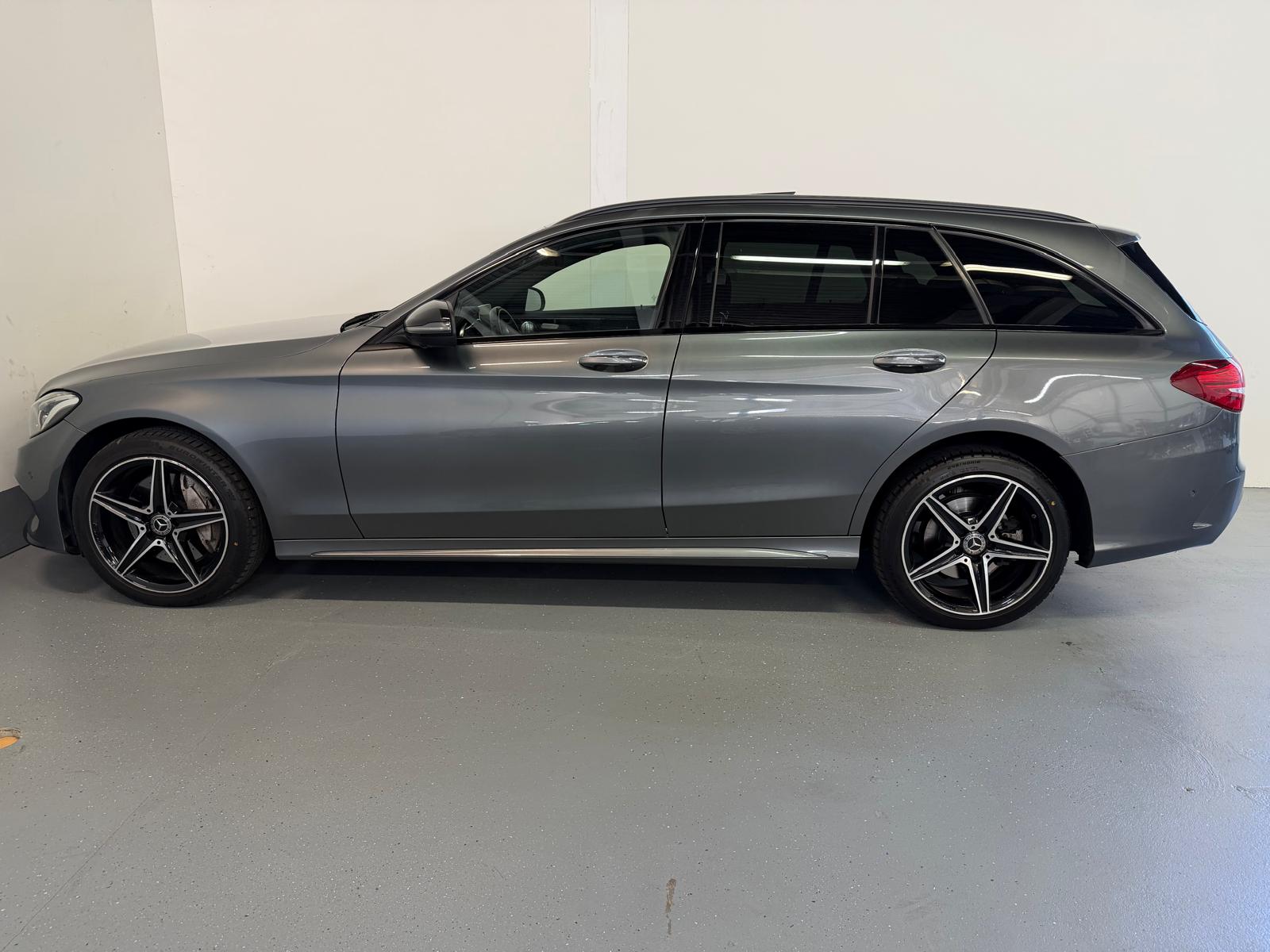 MERCEDES-BENZ C 250 d Swiss Star AMG Line 4Matic 9G-Tronic-image-6