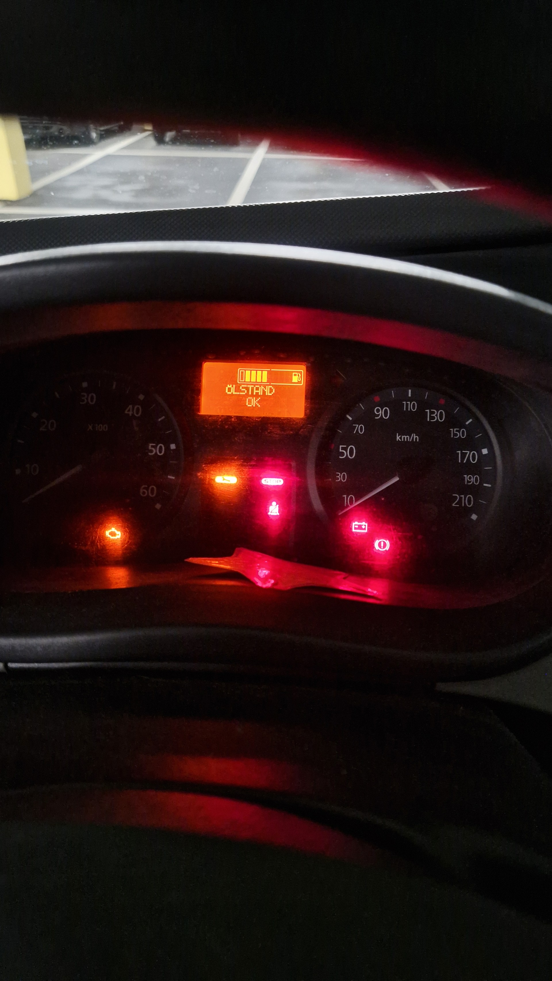RENAULT Trafic-image-3