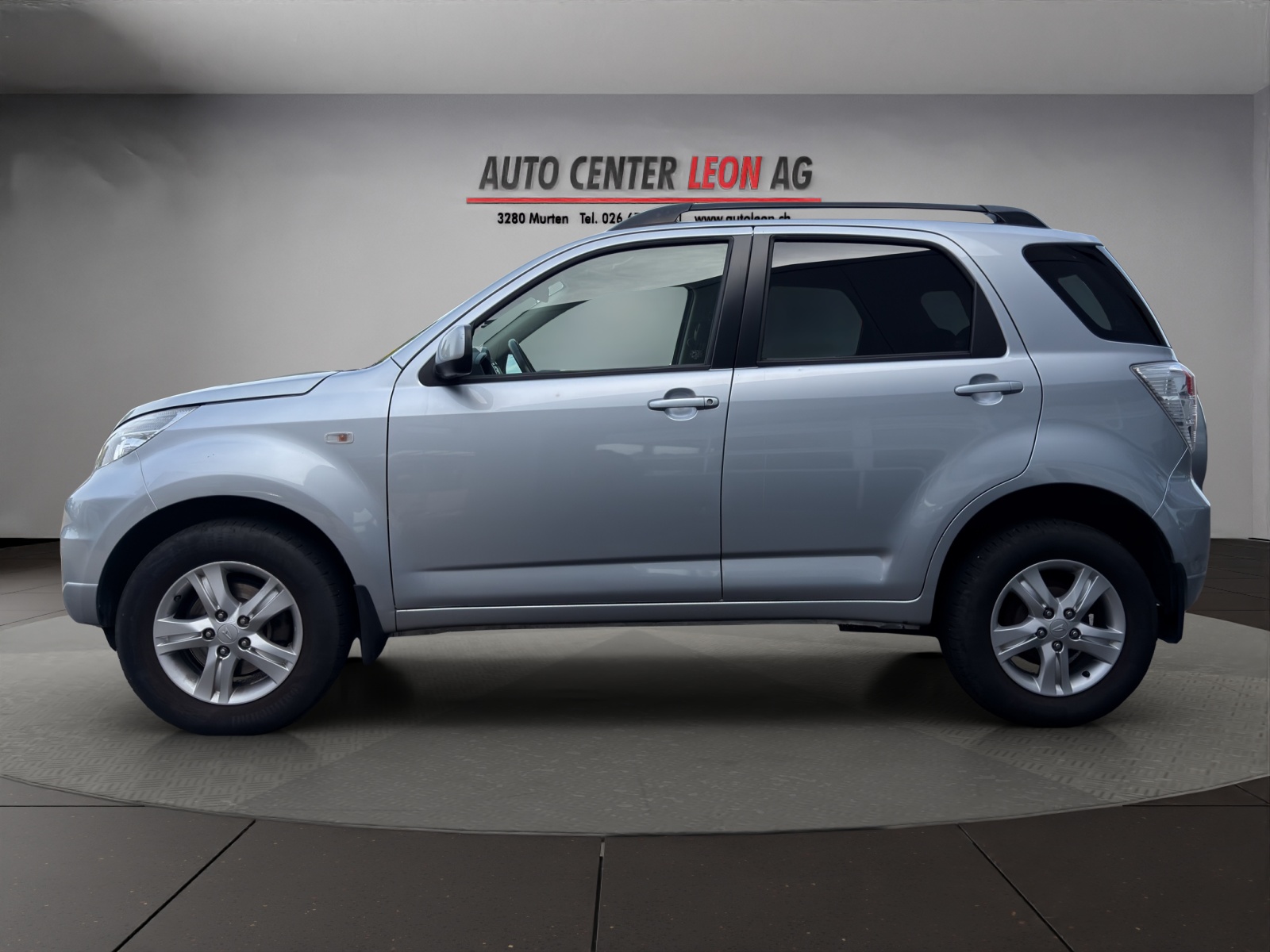 DAIHATSU Terios 1.5 16V SX 4WD-showroom-element-2
