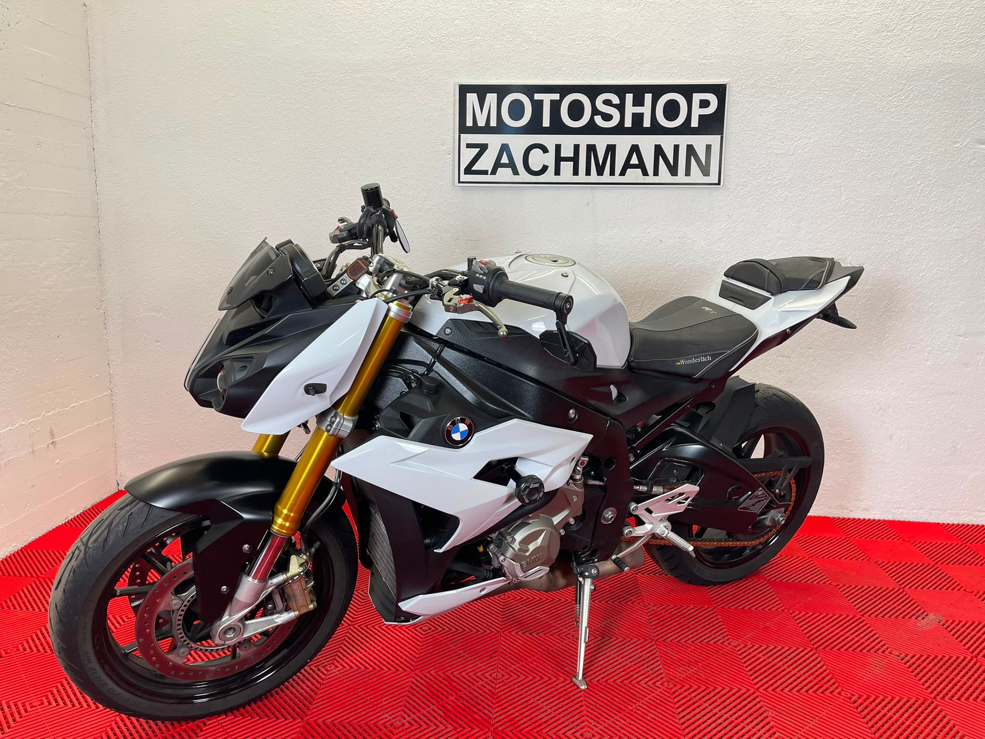 BMW S 1000 R ABS-image-2