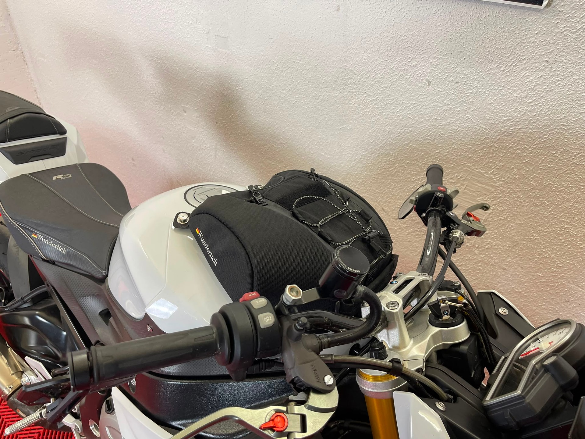 BMW S 1000 R ABS-image-13