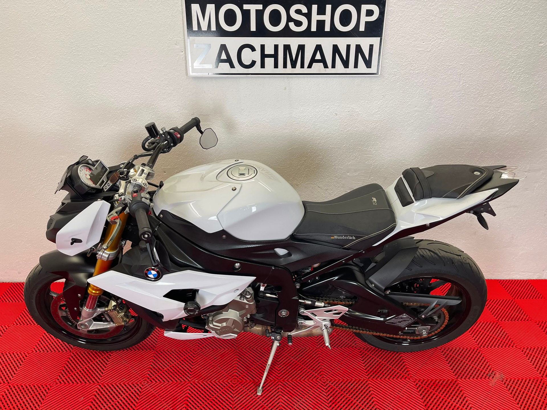BMW S 1000 R ABS-image-6