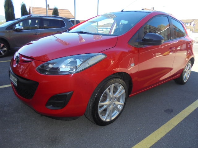 MAZDA 2 1.3i 16V Voila ma Suisse Edition