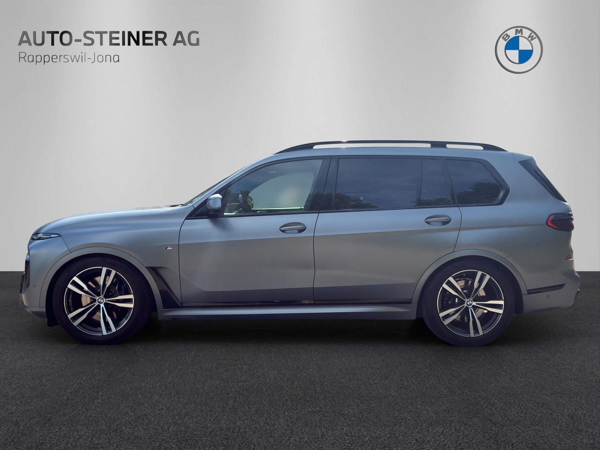 BMW X7 xDrive 48V 40d M Sport Pro Steptronic-showroom-element-1