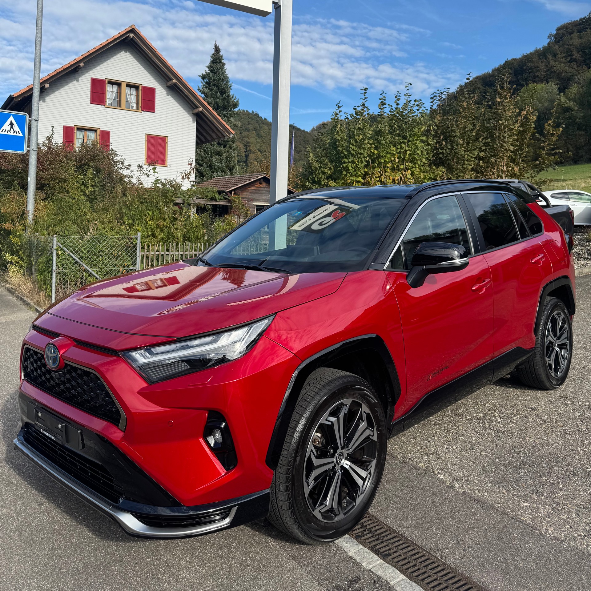 TOYOTA RAV-4 2.5 PHEV Platinum e-CVT 4WD-image-0