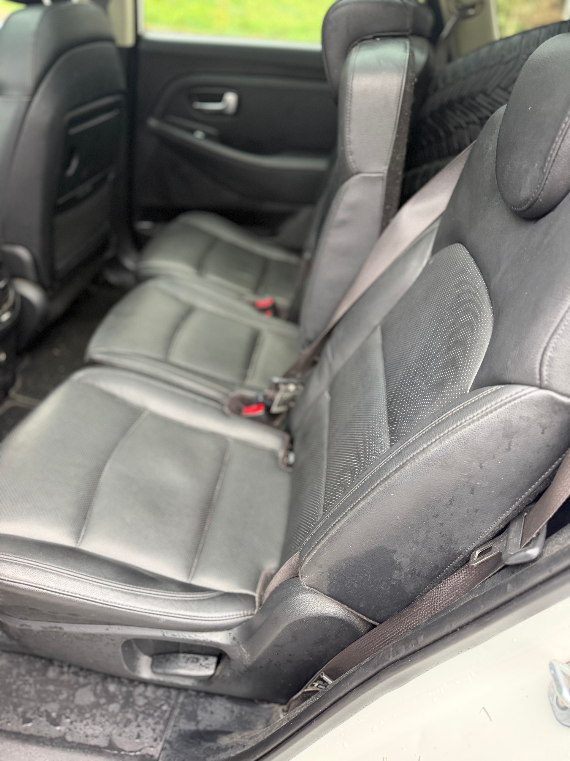 KIA Carens 1.7 CRDi Swiss Eco Edition 7 places-image-7